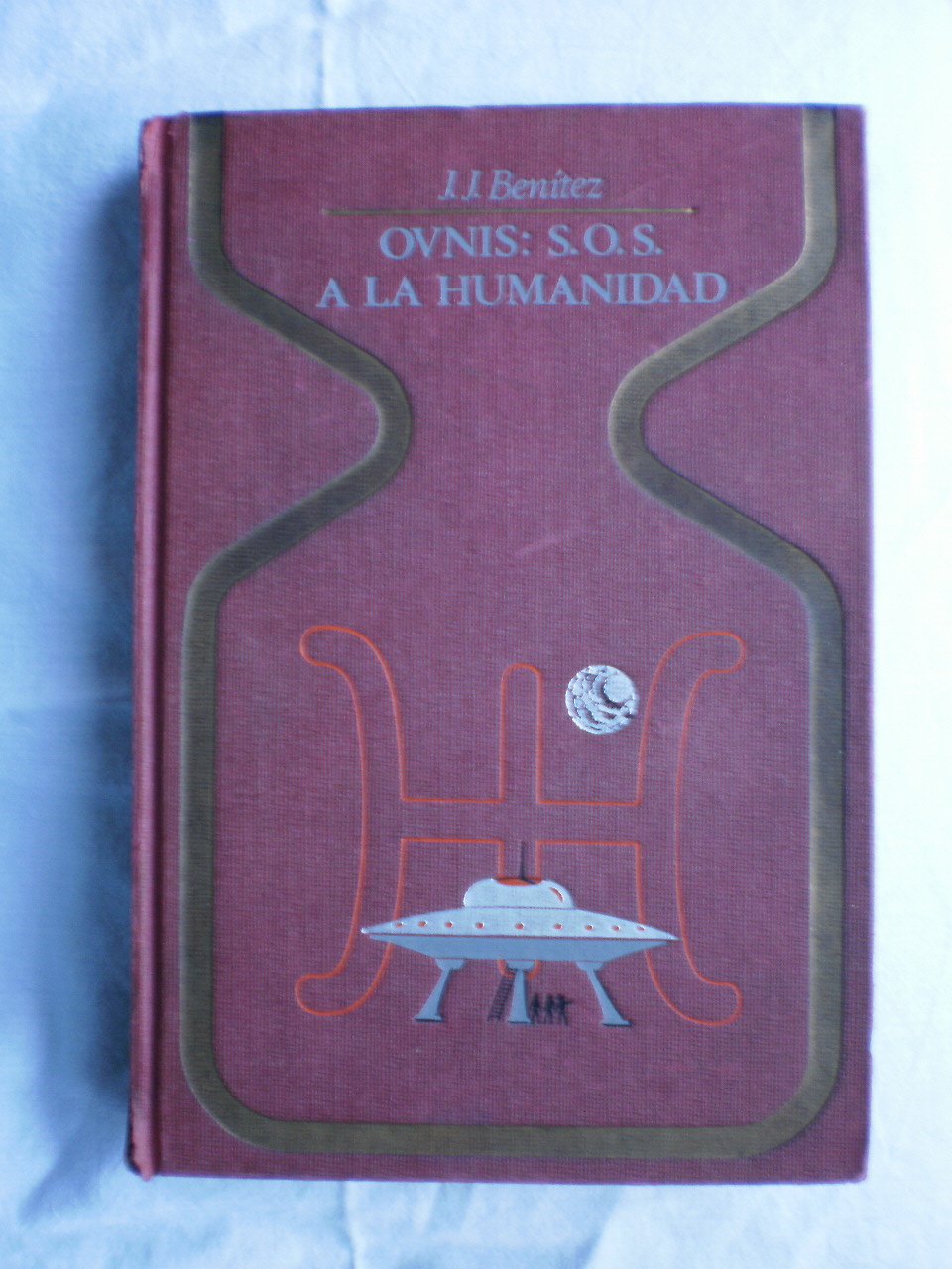 Ovnis, S.O.S. a la humanidad: La insolita experiencia de un periodista espano... Books