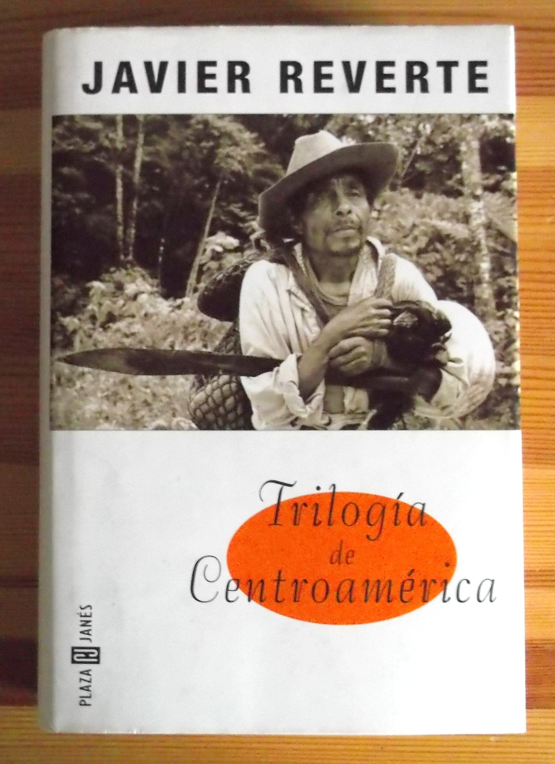 Trilogia de centroamerica (Exitos De Plaza & Janes) Books