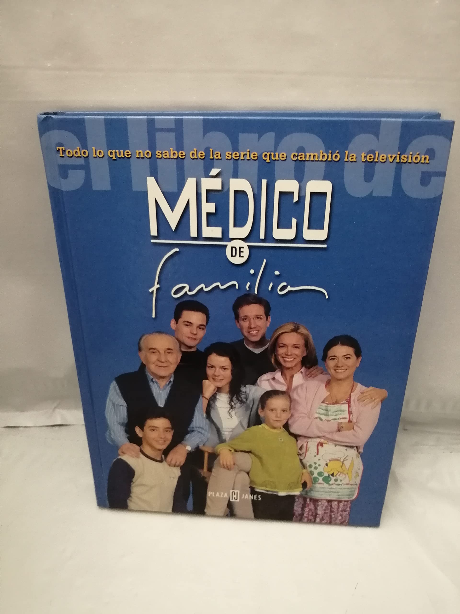 EL LIBRO DE MEDICO DE FAMILIA Books