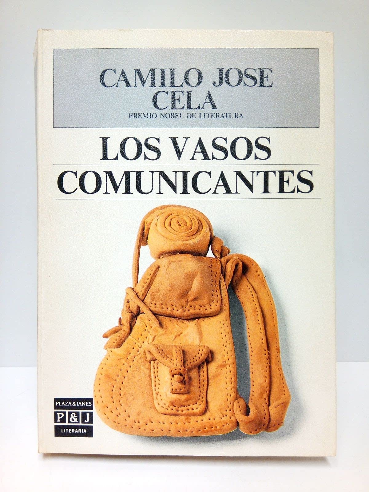 Los vasos comunicantes: ensayos, verdades y libertades Books