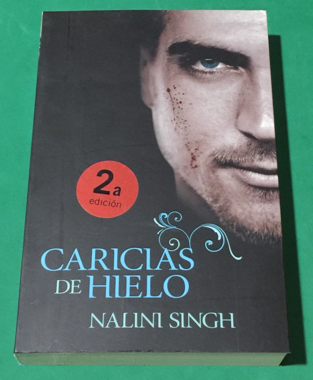 Caricias de hielo (Psi/Cambiantes 3) Contemporary literature