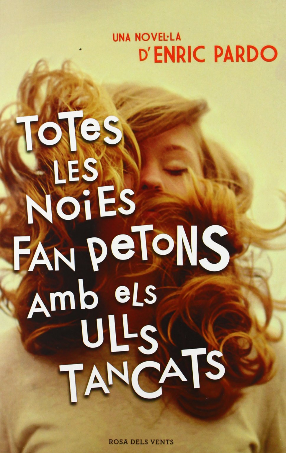 Totes les noies fan petons amb els ulls tancats book