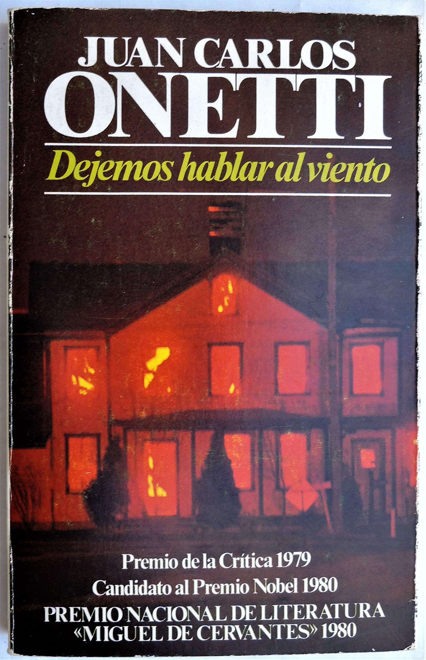 DEJEMOS HABLAR AL VIENTO book