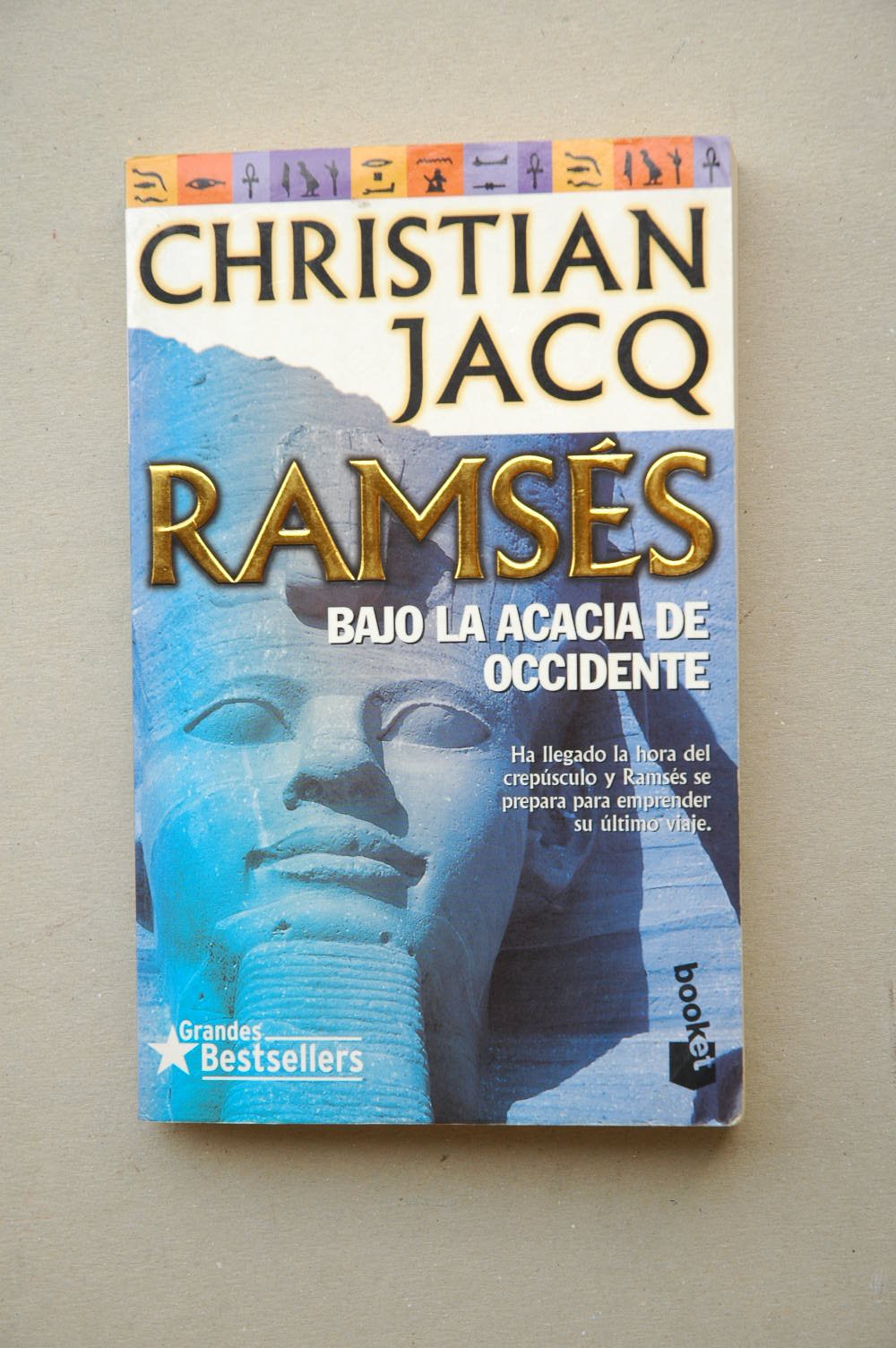 Ramses: bajo la acacia de occidente (booket) book