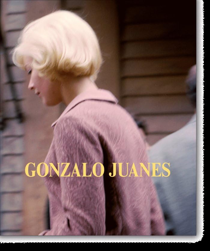 Gonzalo Juanes.: Una incierta luz. (Libros de autor) Photography