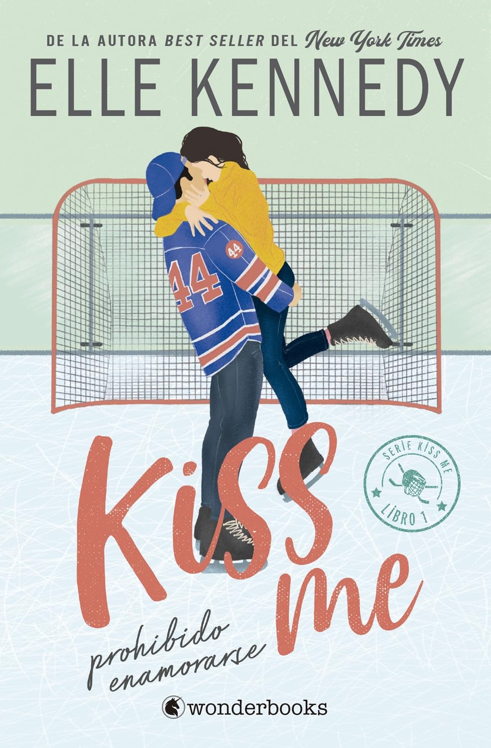 Kiss Me 1 - Prohibido Enamorarse book