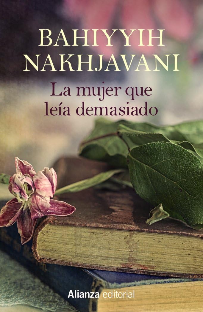 La mujer que leía demasiado book