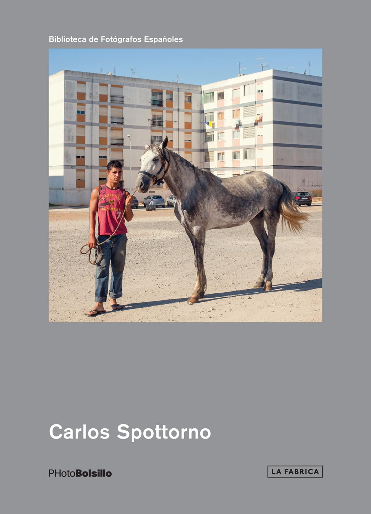 Carlos Spottorno: PHotoBolsillo: Idealismo y pragmatismo Social Sciences
