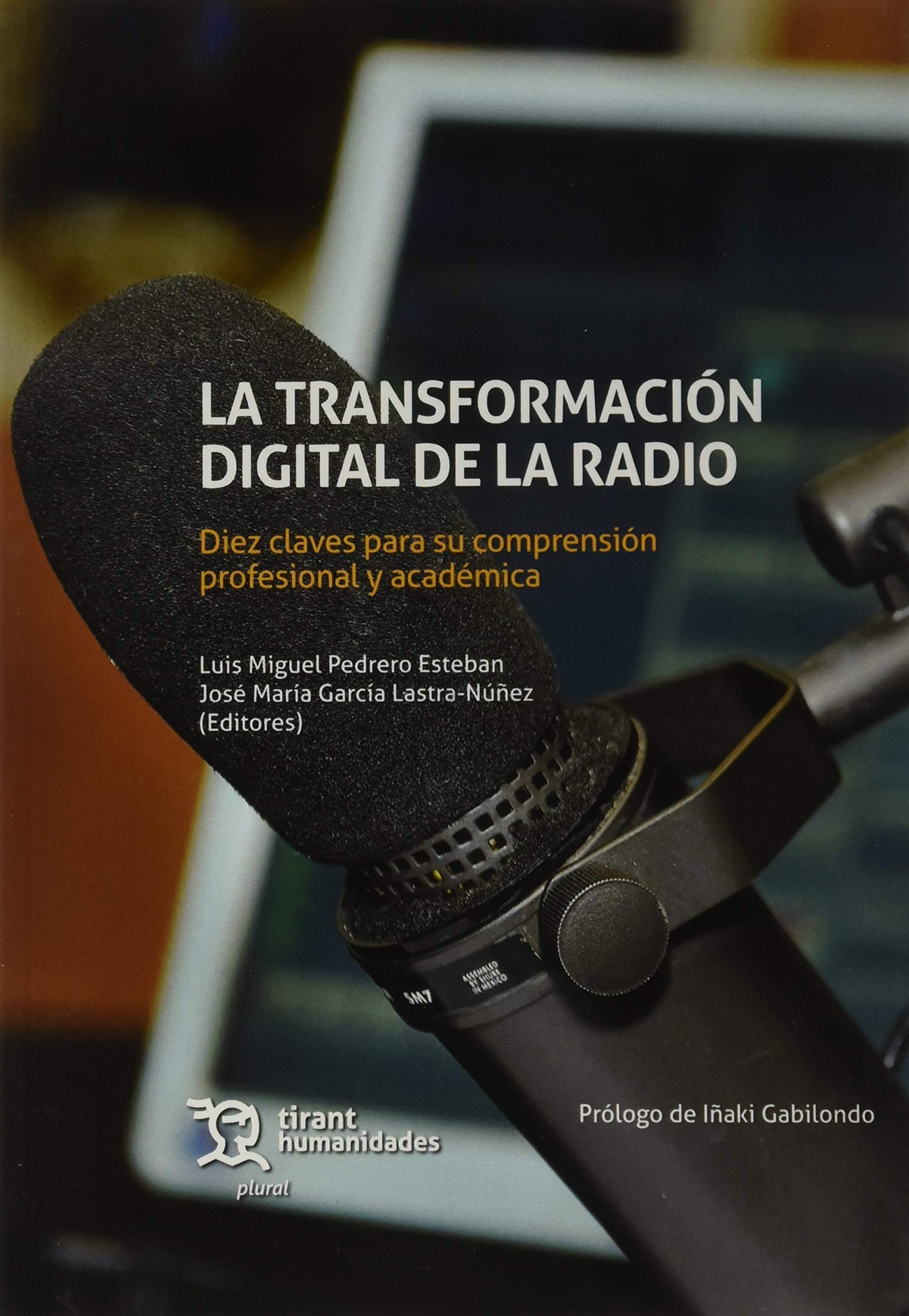 TRANSFORMACION DIGITAL DE LA RADIO, LA Social Sciences