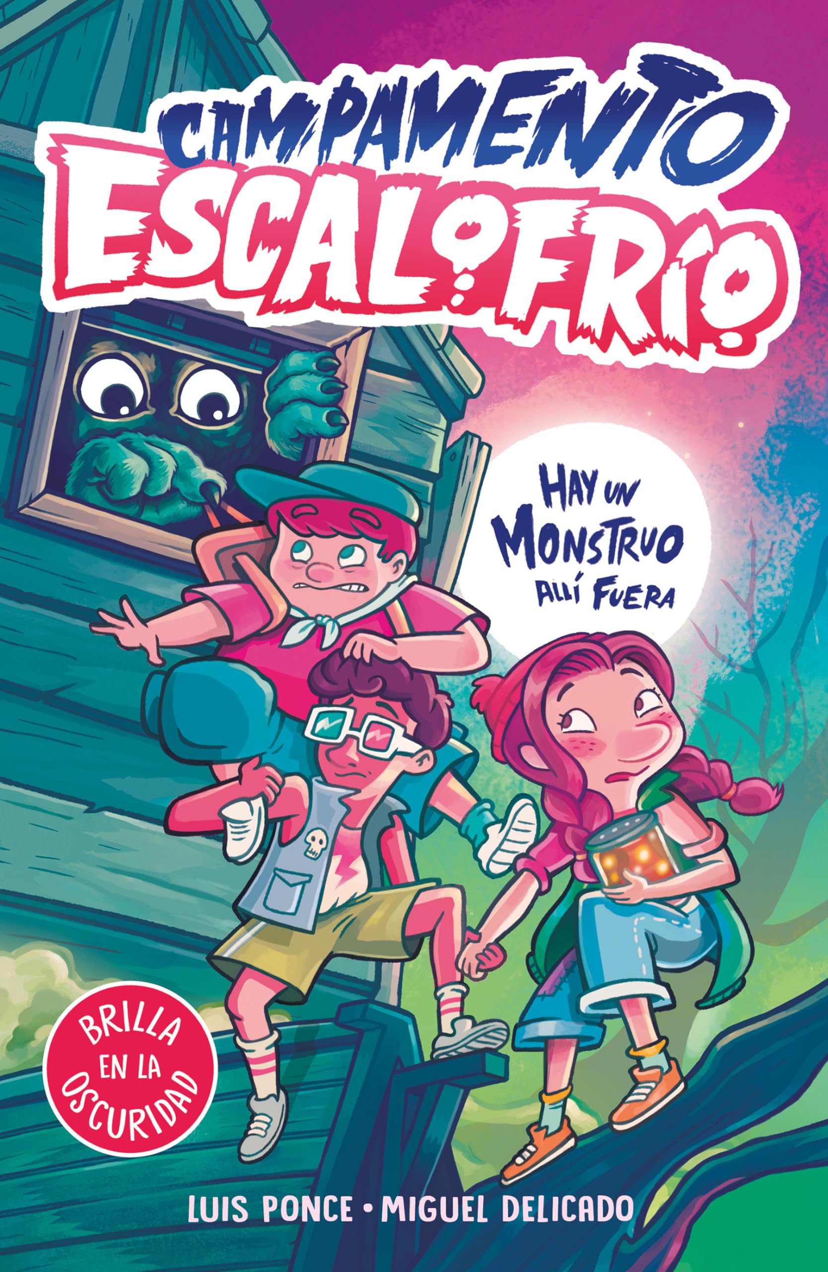 Hay un monstruo allí fuera / Theres a Monster Out There book