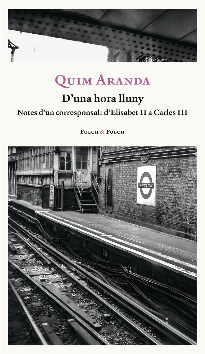 D'una hora lluny: Un periodista al Regne Unit. Essays & Short Stories