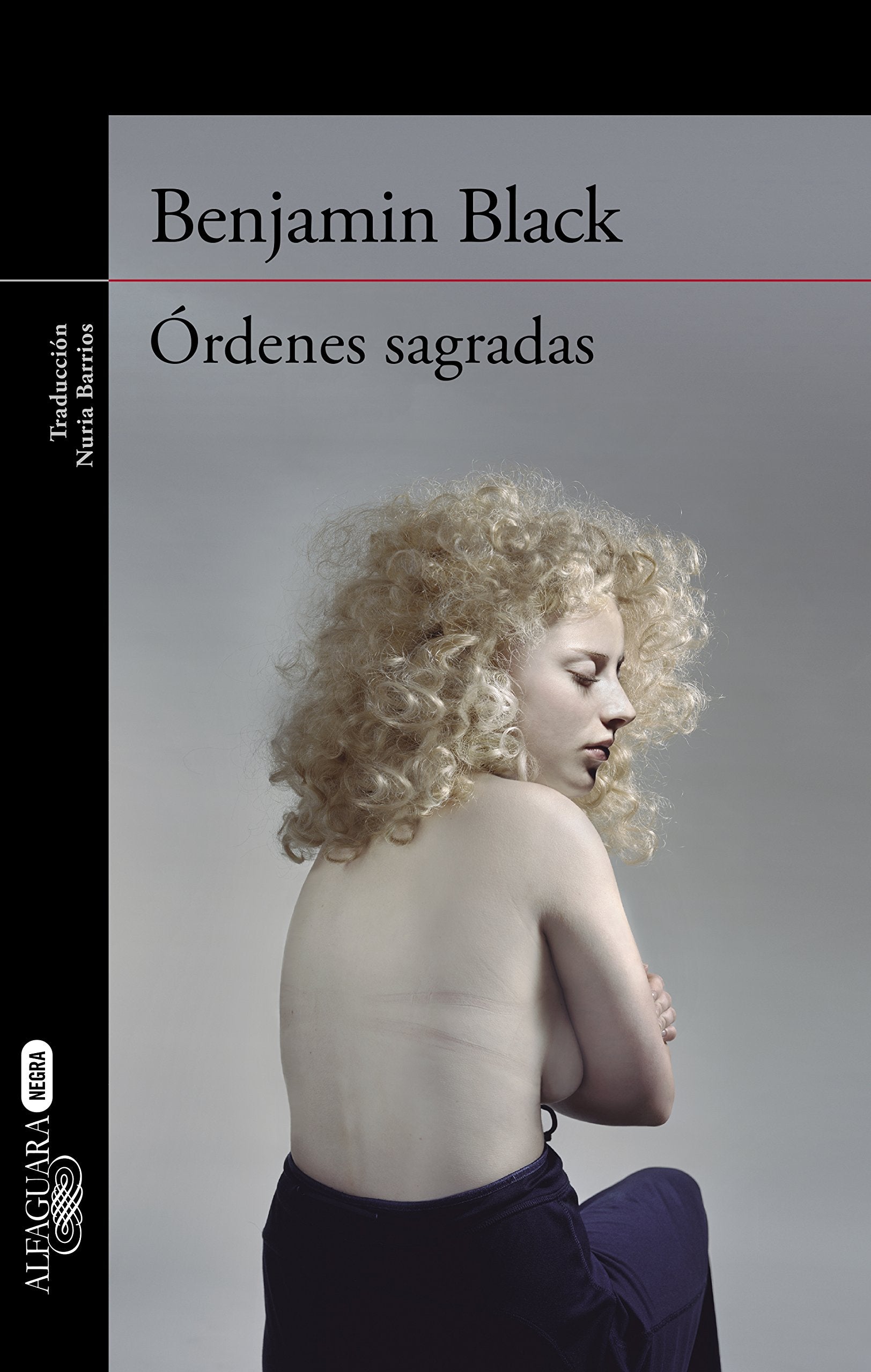 Órdenes sagradas (Alfaguara Negra, Band 6) Action & Adventure