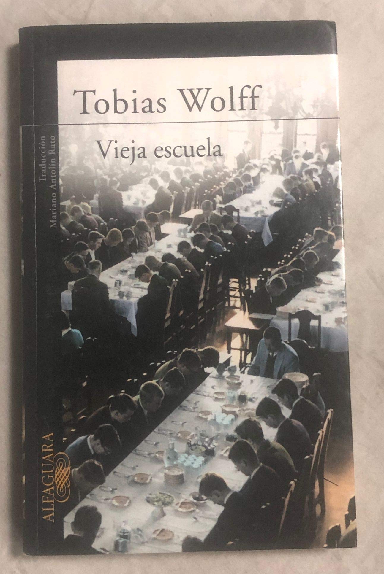 Vieja escuela Contemporary literature