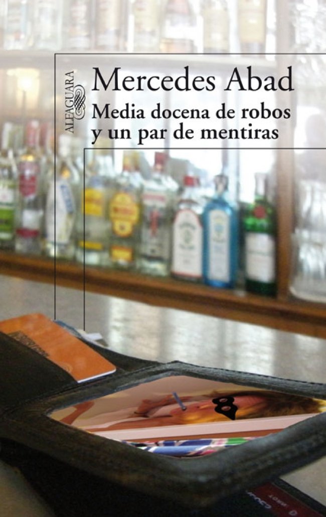 Media docena de robos y un par de mentiras Contemporary literature