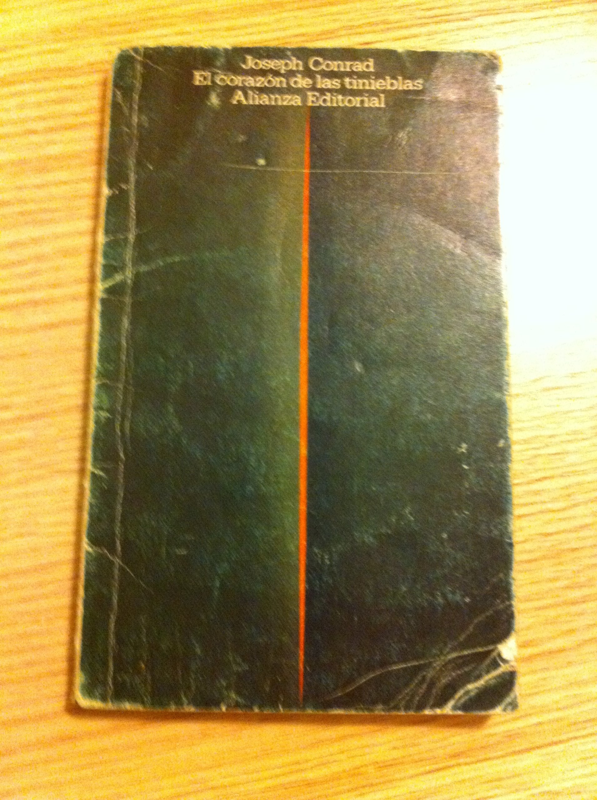 El corazon de las tinieblas book