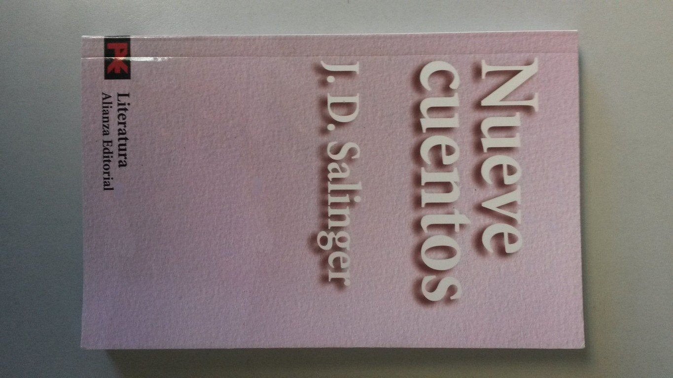 Nueve Cuentos / Nine Stories book
