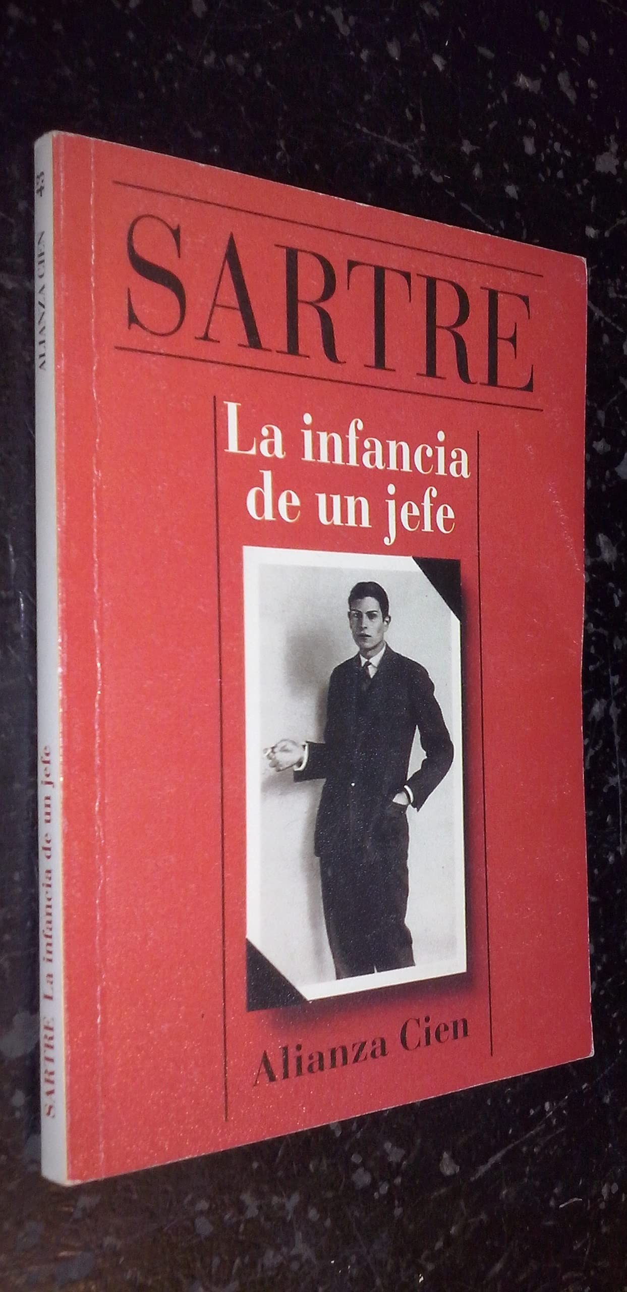 Infancia de Un Jefe, La Books