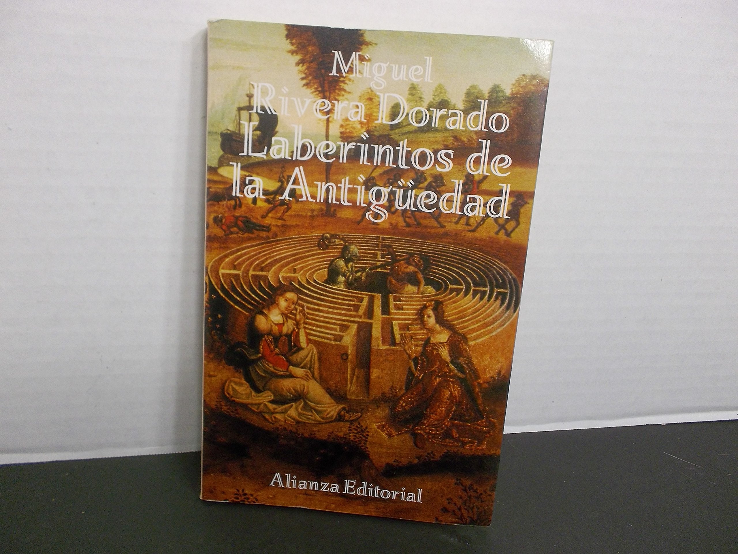 Laberintos de la Antiguedad/ Ancient Labyrinths book