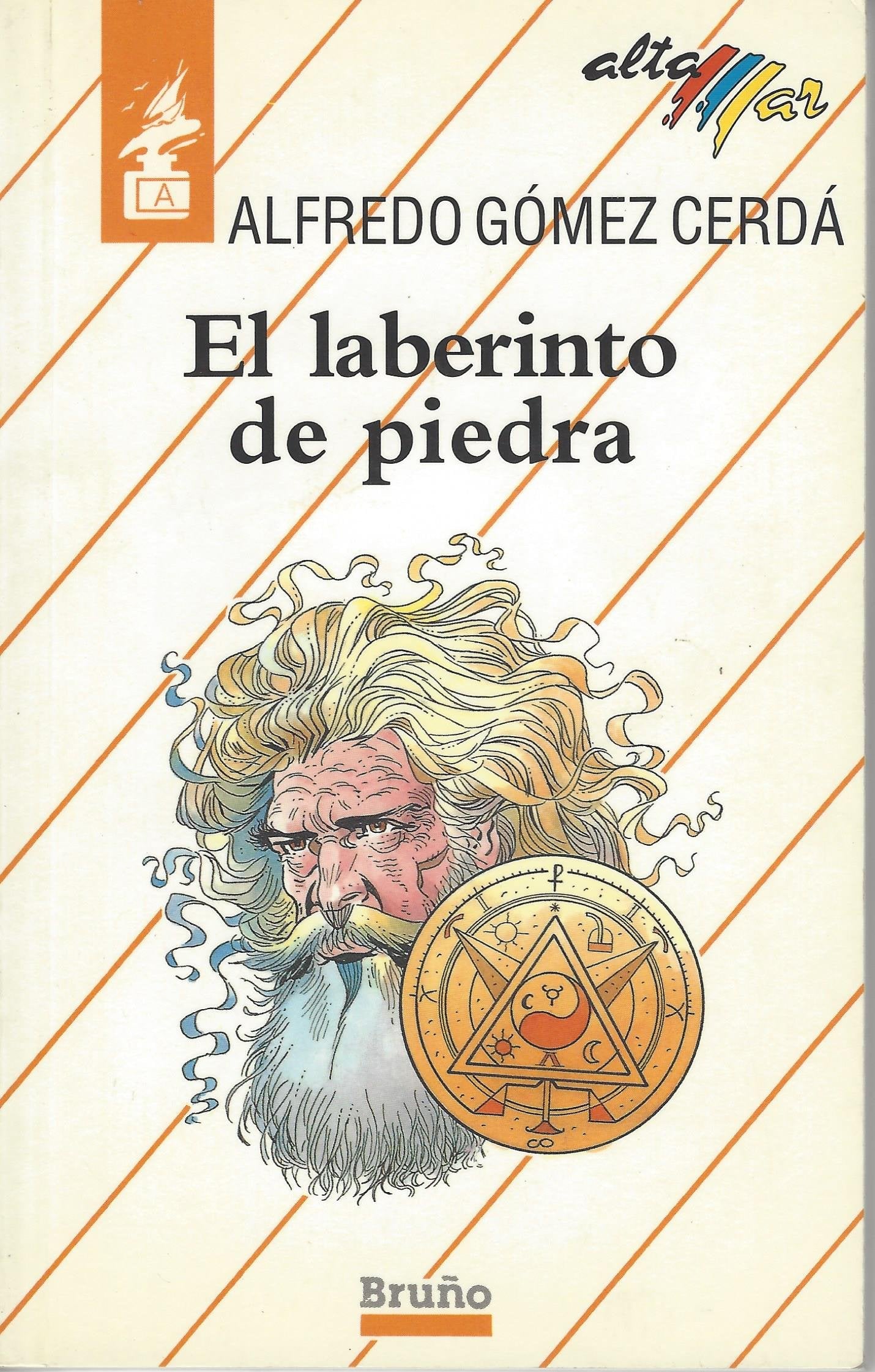 El Laberinto De Piedra/the Maze of Stone book