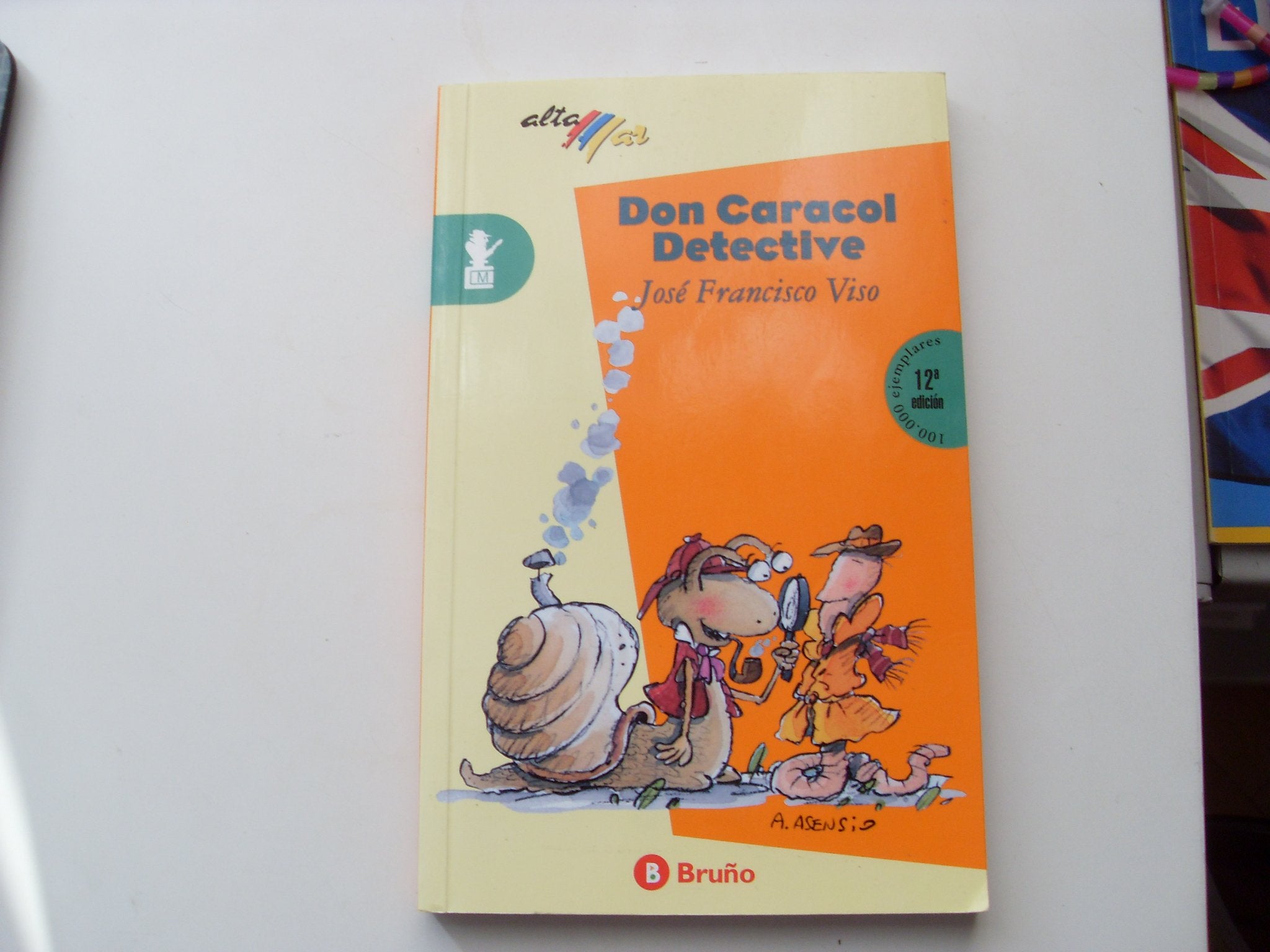 Don Caracol Detective - Alta Mar 42 - book