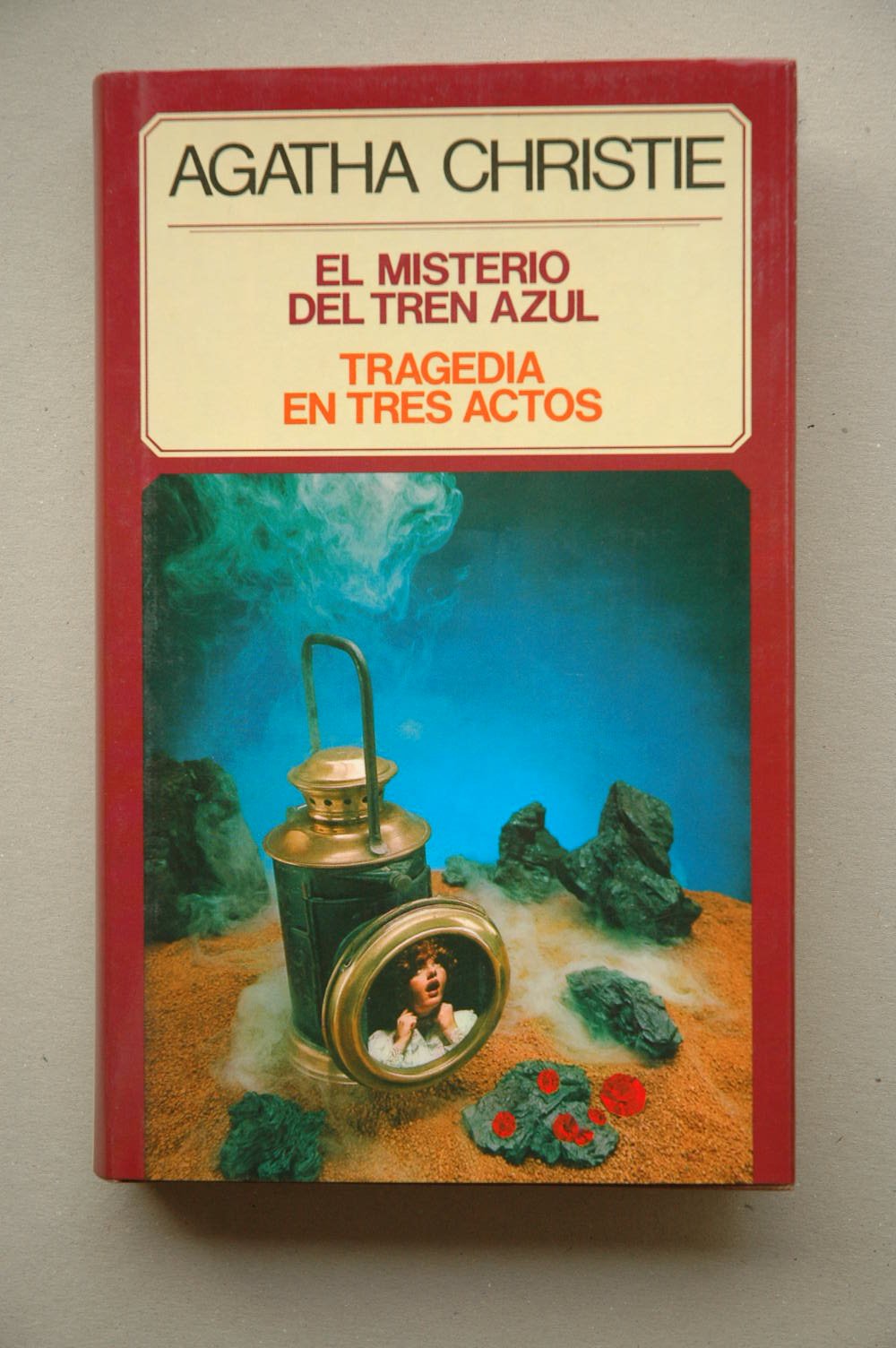 El misterio del tren azul ; Tragedia en tres actos Books