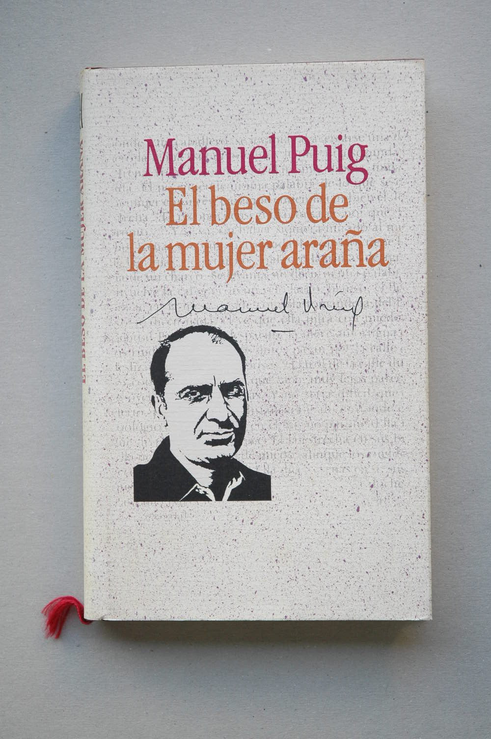 El beso de la mujer araña Books