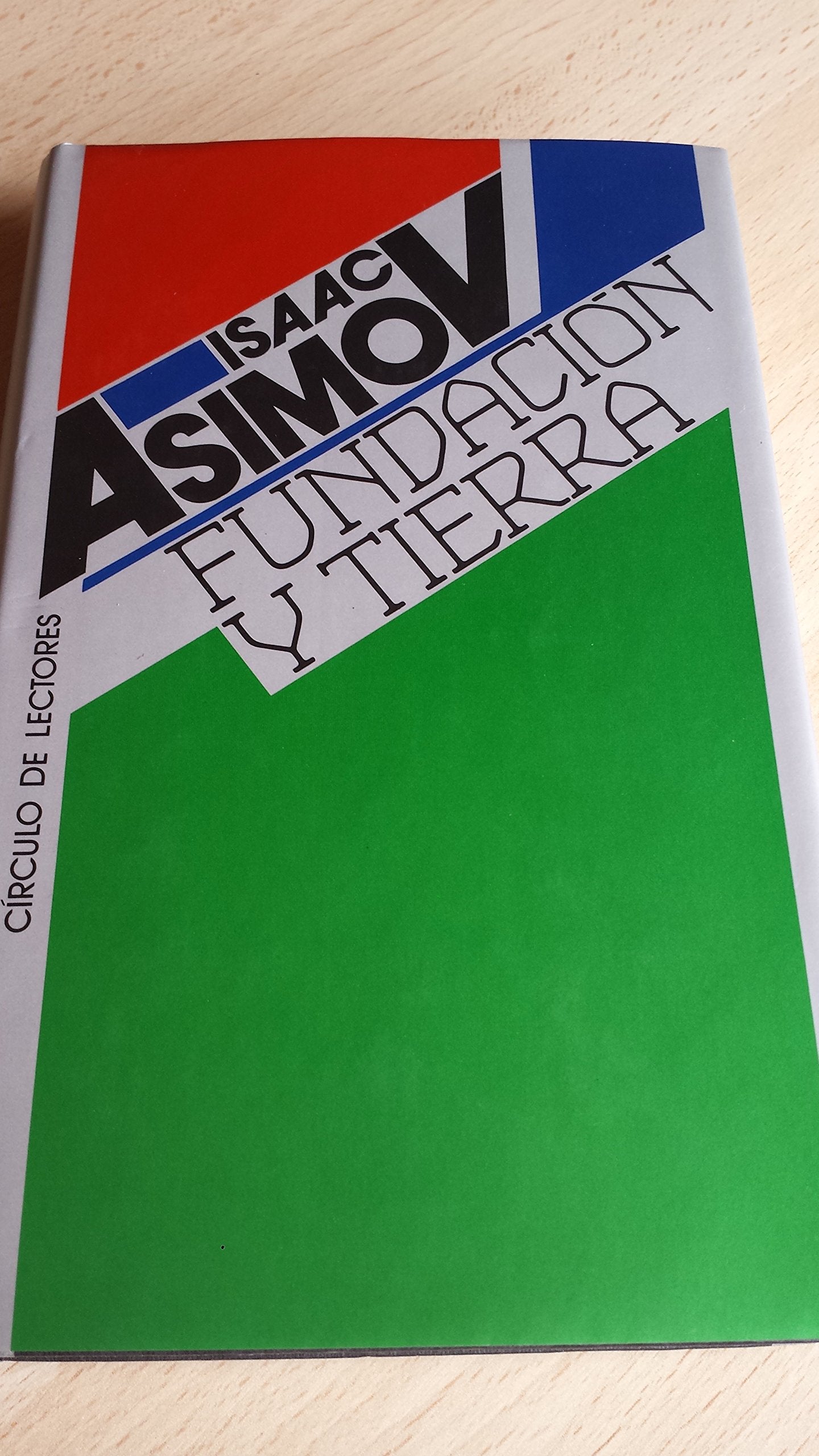 FUNDACION Y TIERRA. ASIMOV,Isaac. Books