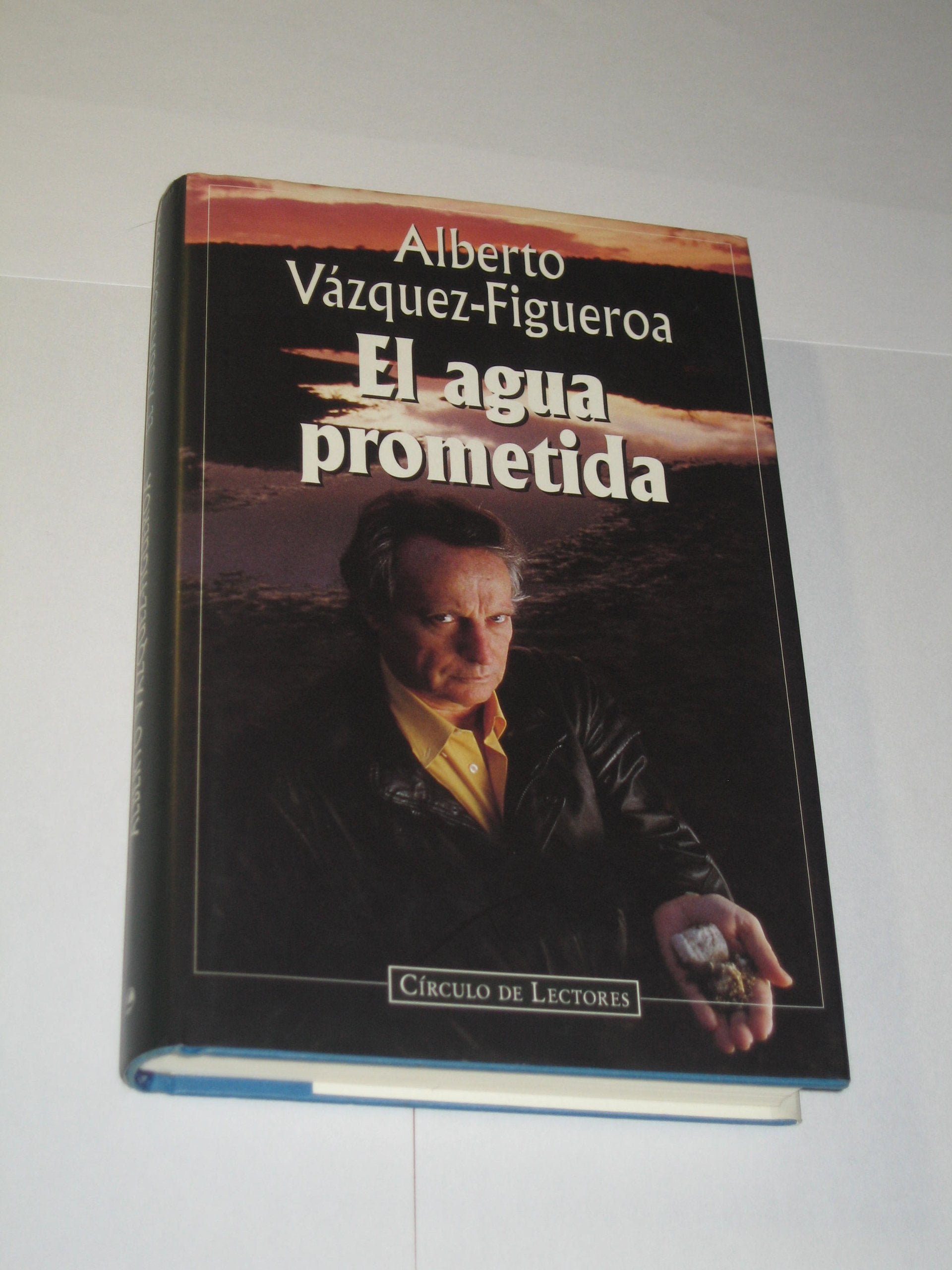 El agua prometida book