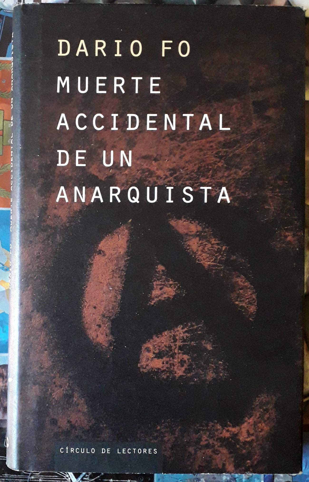 Muerte accidental de un anarquista book