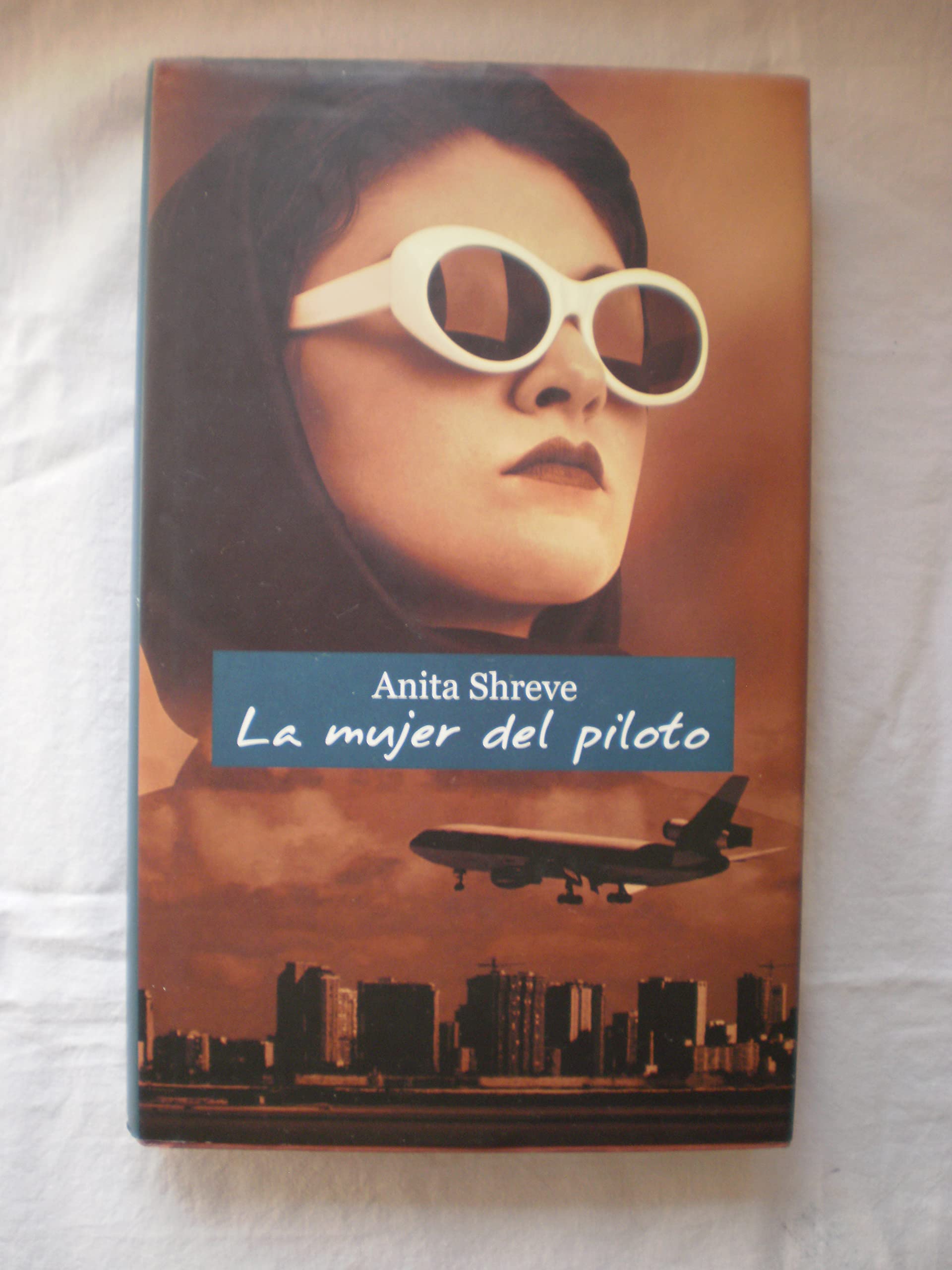 La mujer del piloto book