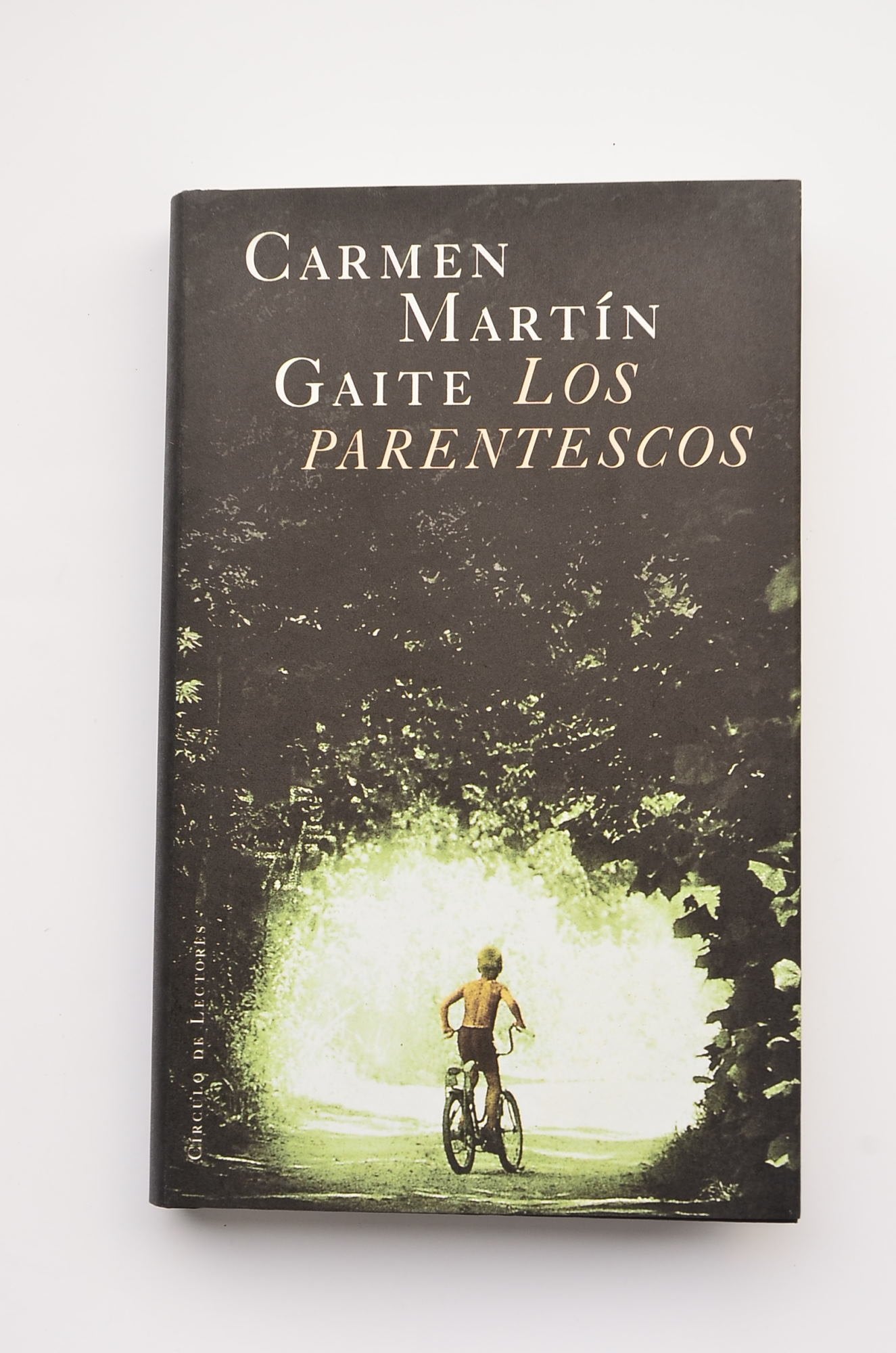 LOS PARENTESCOS. Books