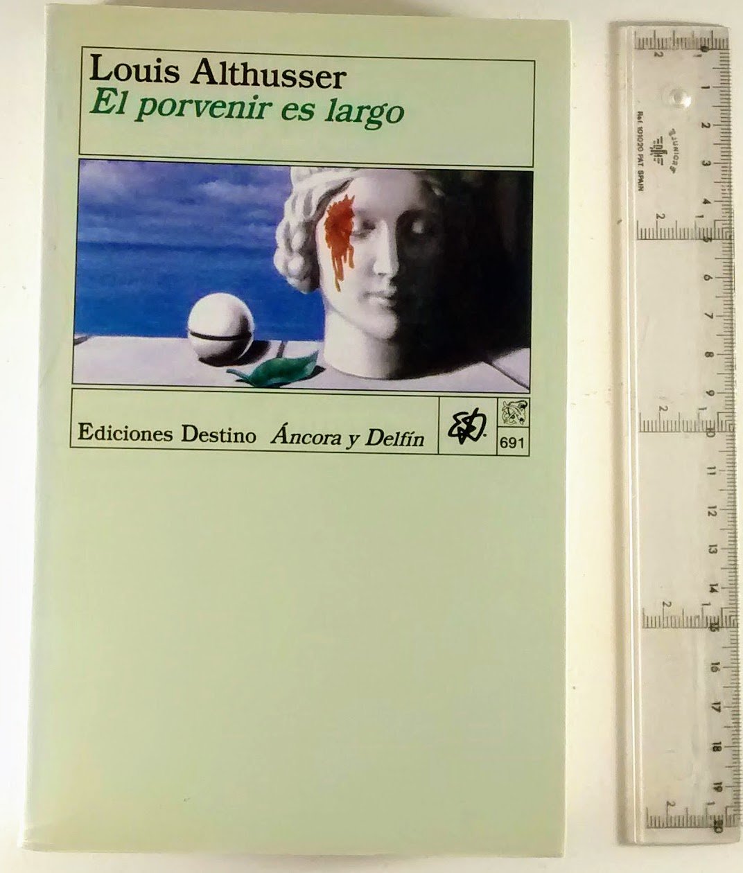 Porvenir es largo, el book