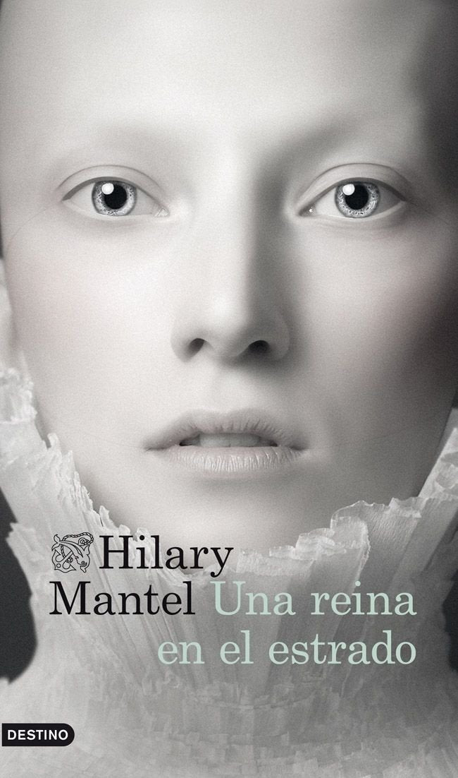 Una reina en el estrado Contemporary literature
