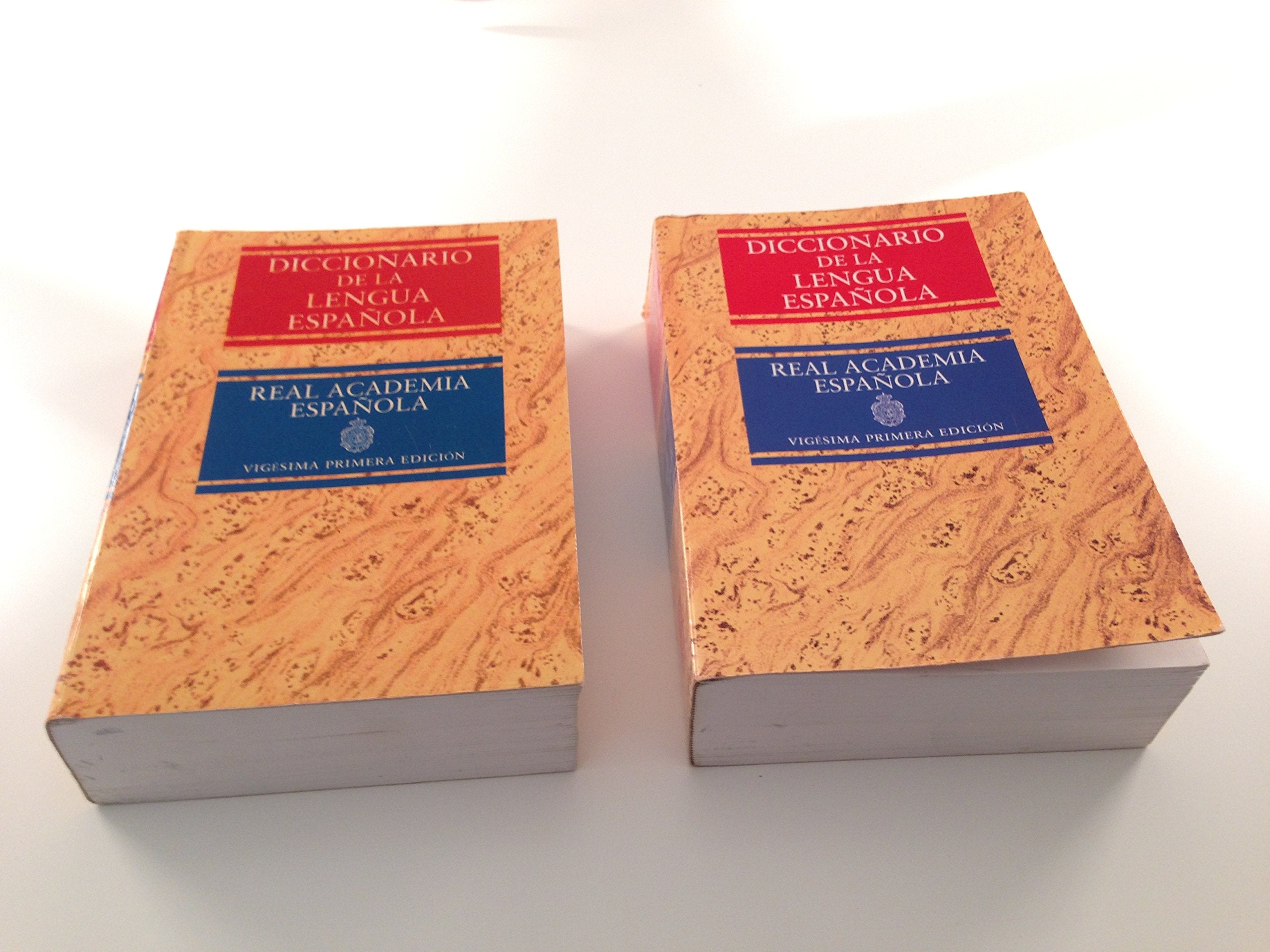 Diccionario De LA Lengua Espanola General education