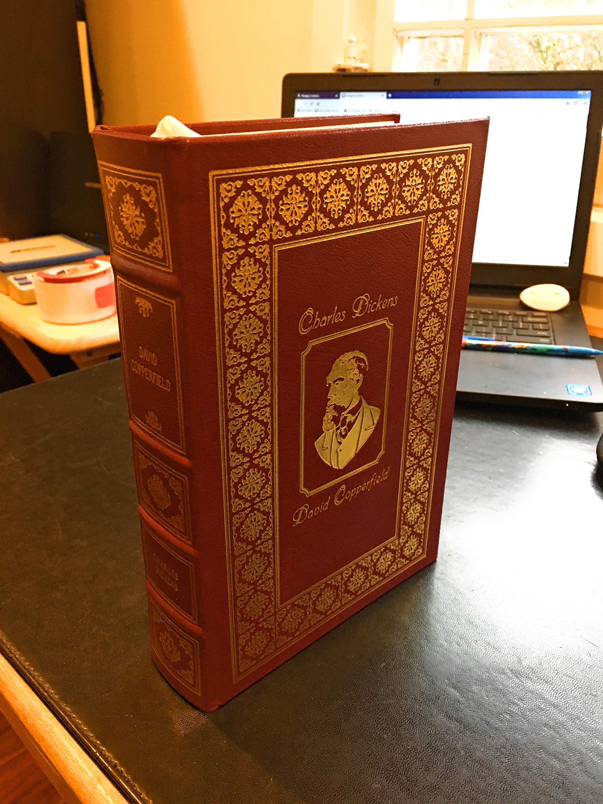 David Copperfield. Illustrated by John Austen. The 100 greatest books ever written. Collector's edition, bound in genuine leather Classics