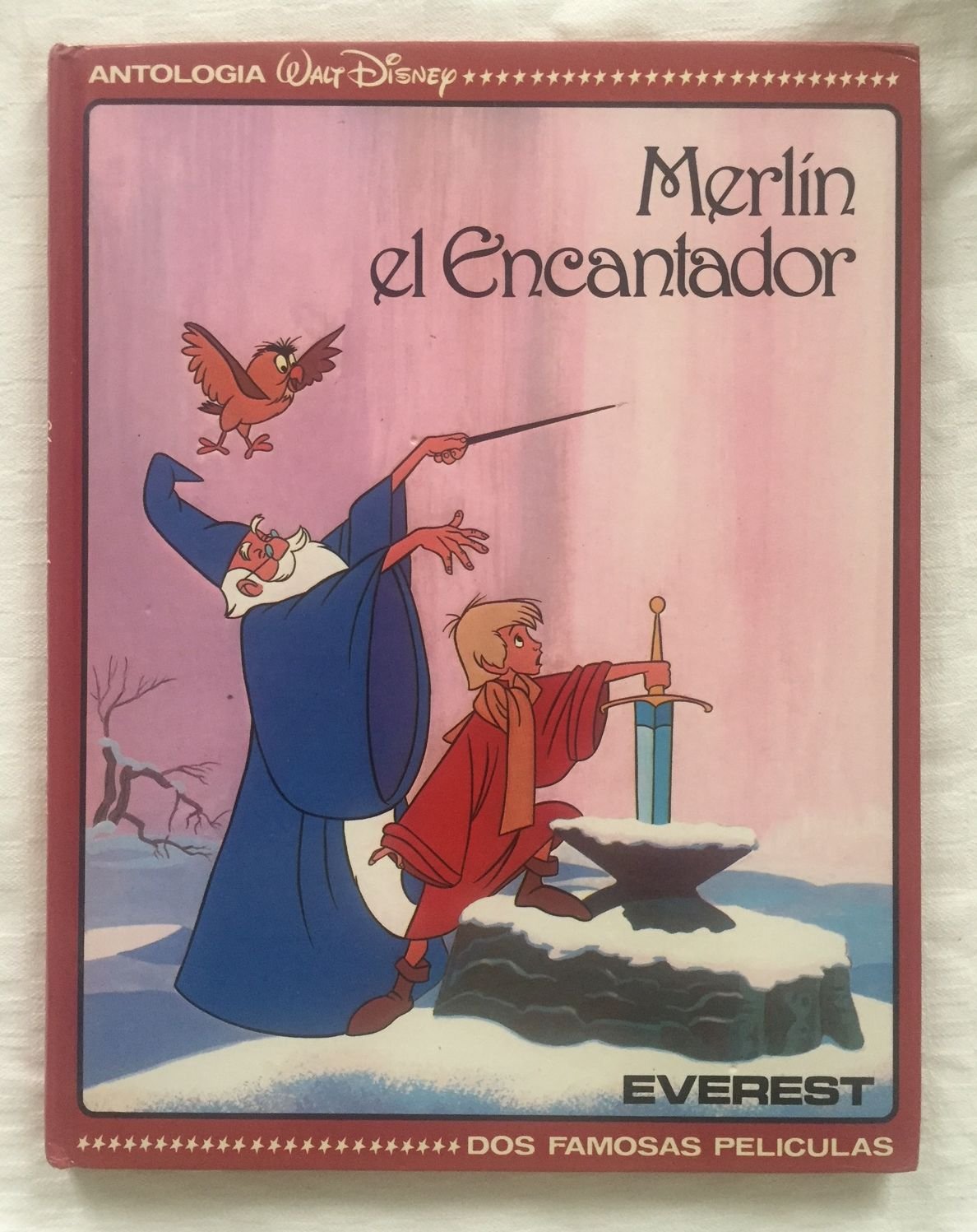 ANTOLOGÍA WALT DISNEY: MERLÍN EL ENCANTADOR - SPORT GOOFY. Dos famosas películas Books