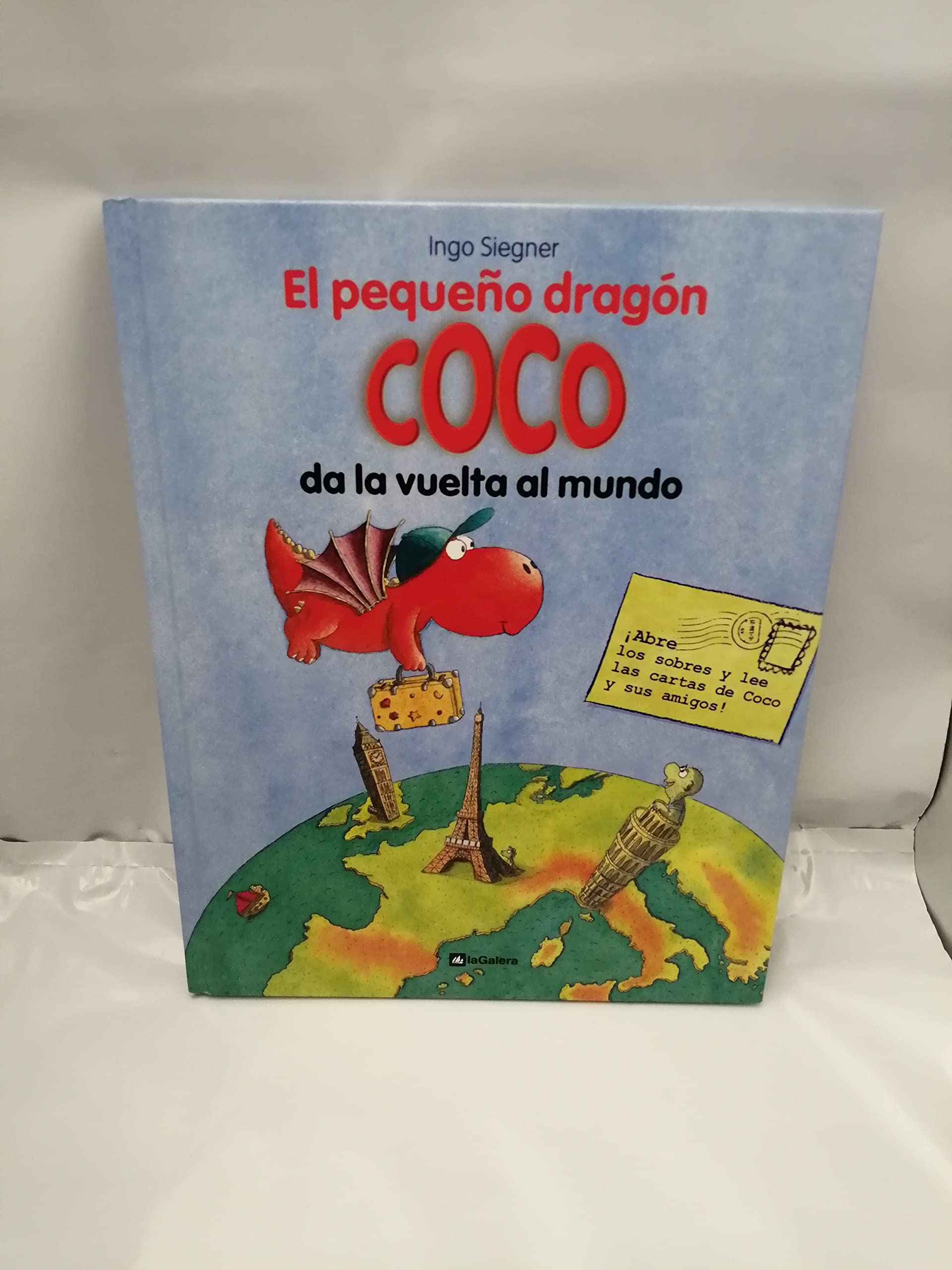 El pequeño dragón Coco da la vuelta al mundo book
