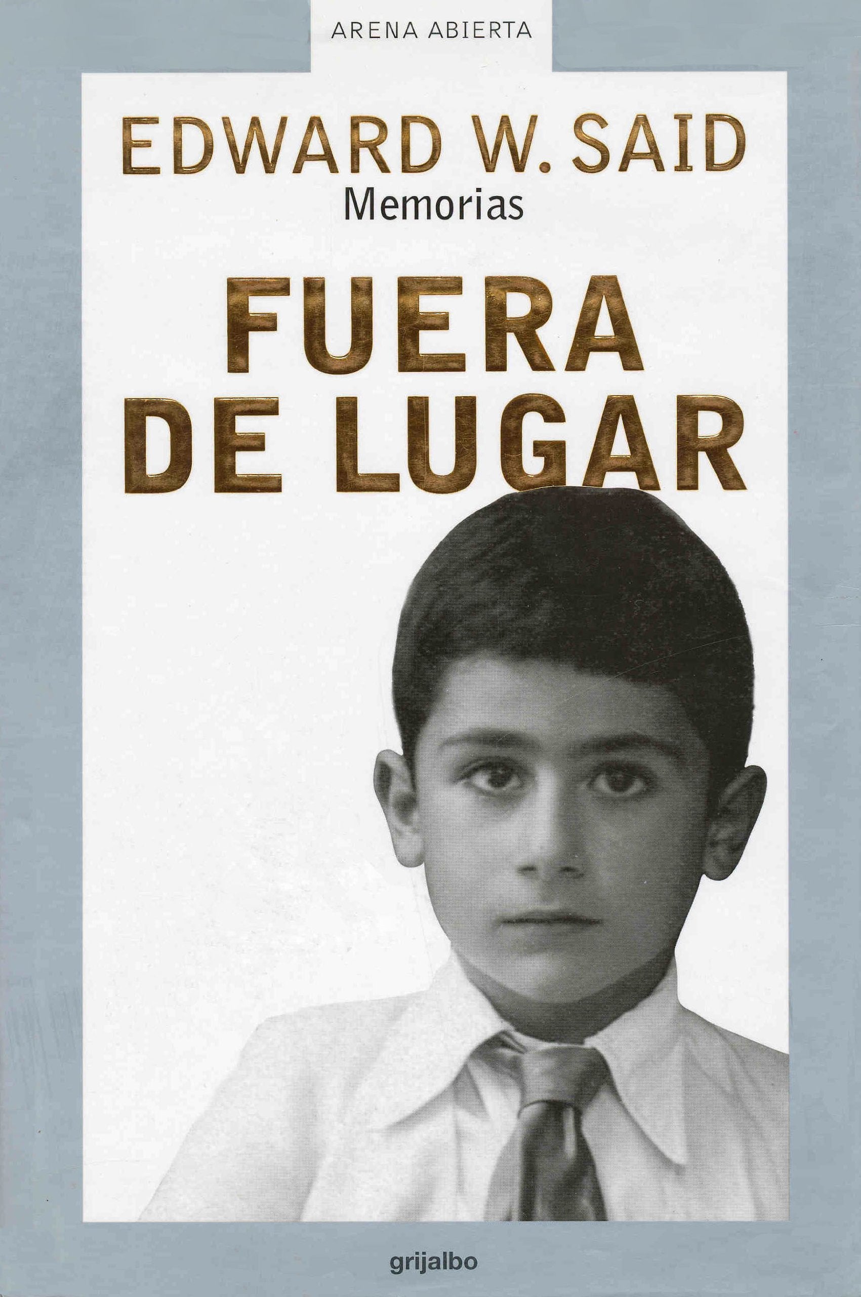 Fuera de Lugar/ Out of Place book