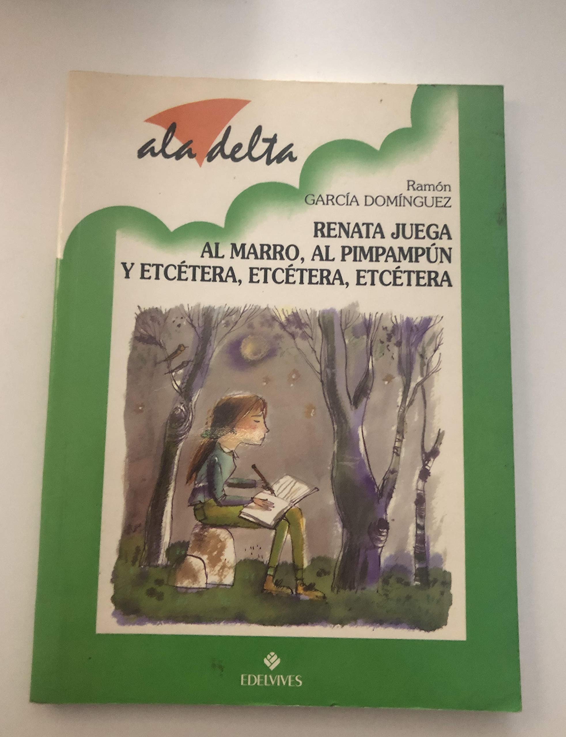 Renata juega al marro, al pimpampun etc. book