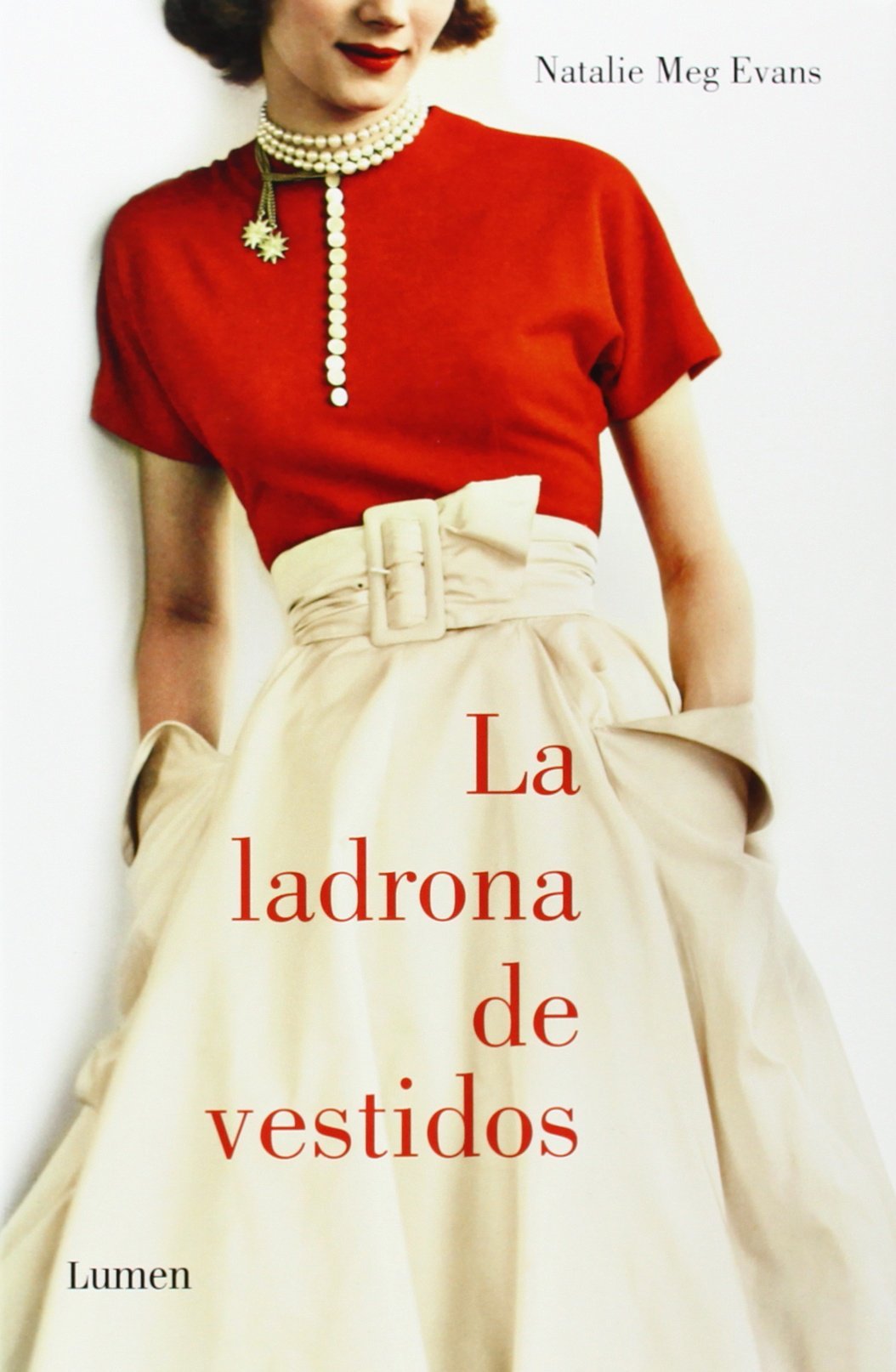 La Ladrona De Vestidos / The Dress Thief book