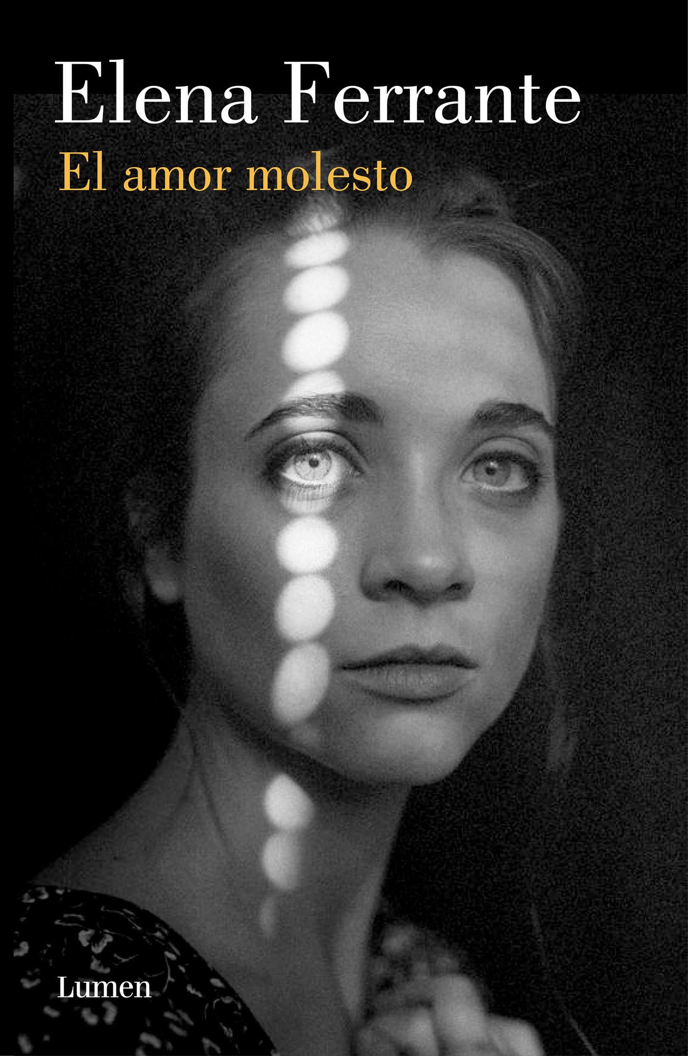 El Amor Molesto / Troubling Love Contemporary literature