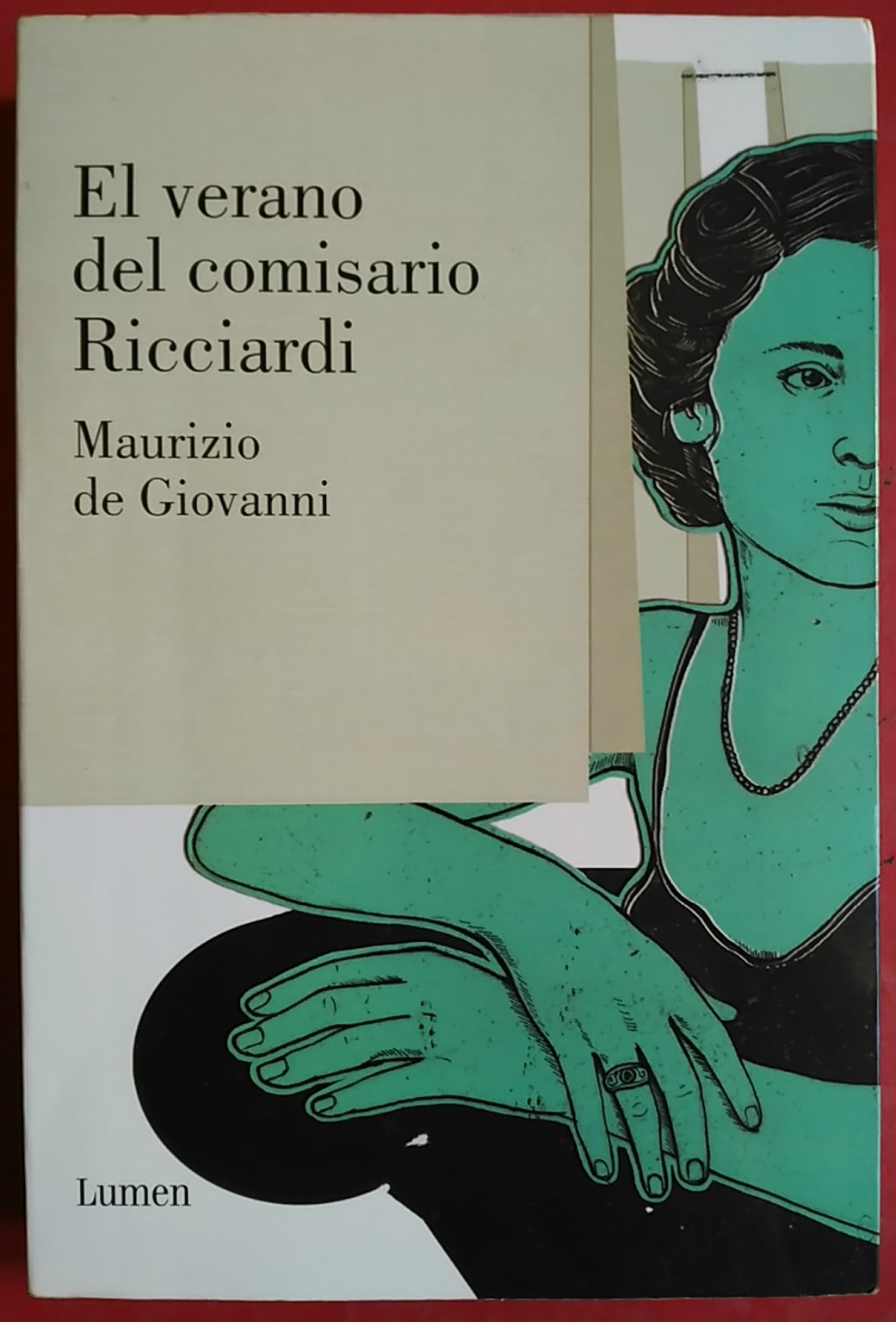 El verano del comisario Ricciardi Contemporary literature