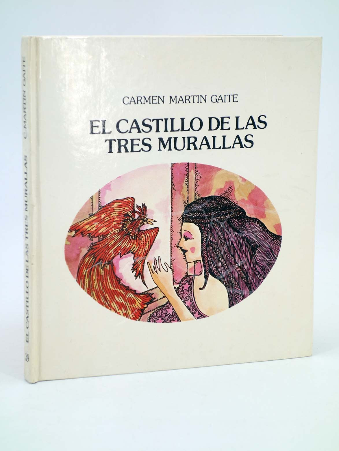 El Castillo de las tres murallas book
