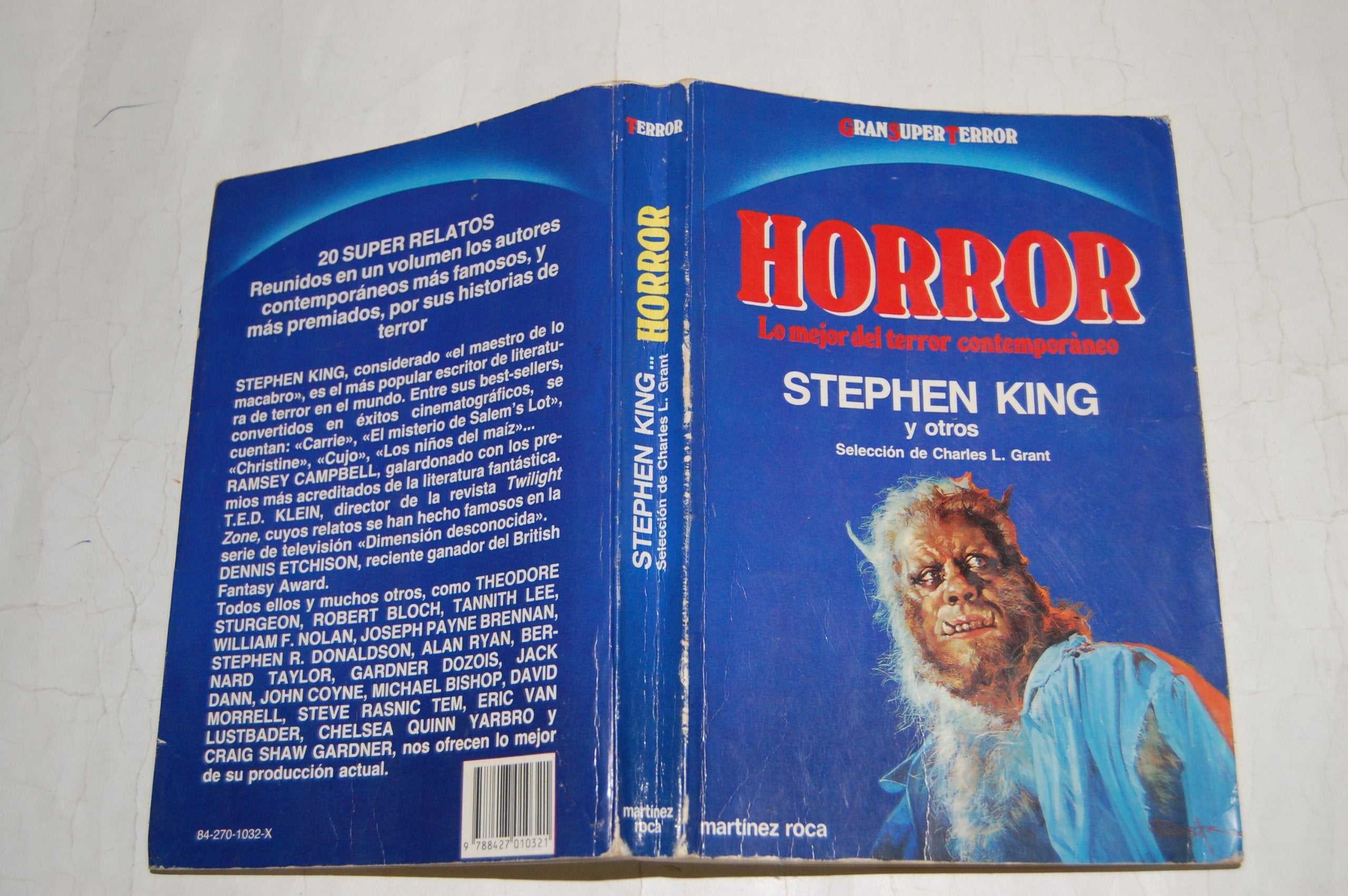 Horror: Lo Mejor Del Terror Contemporaneo/the Dodd, Mead Gallery of Horror Poetry