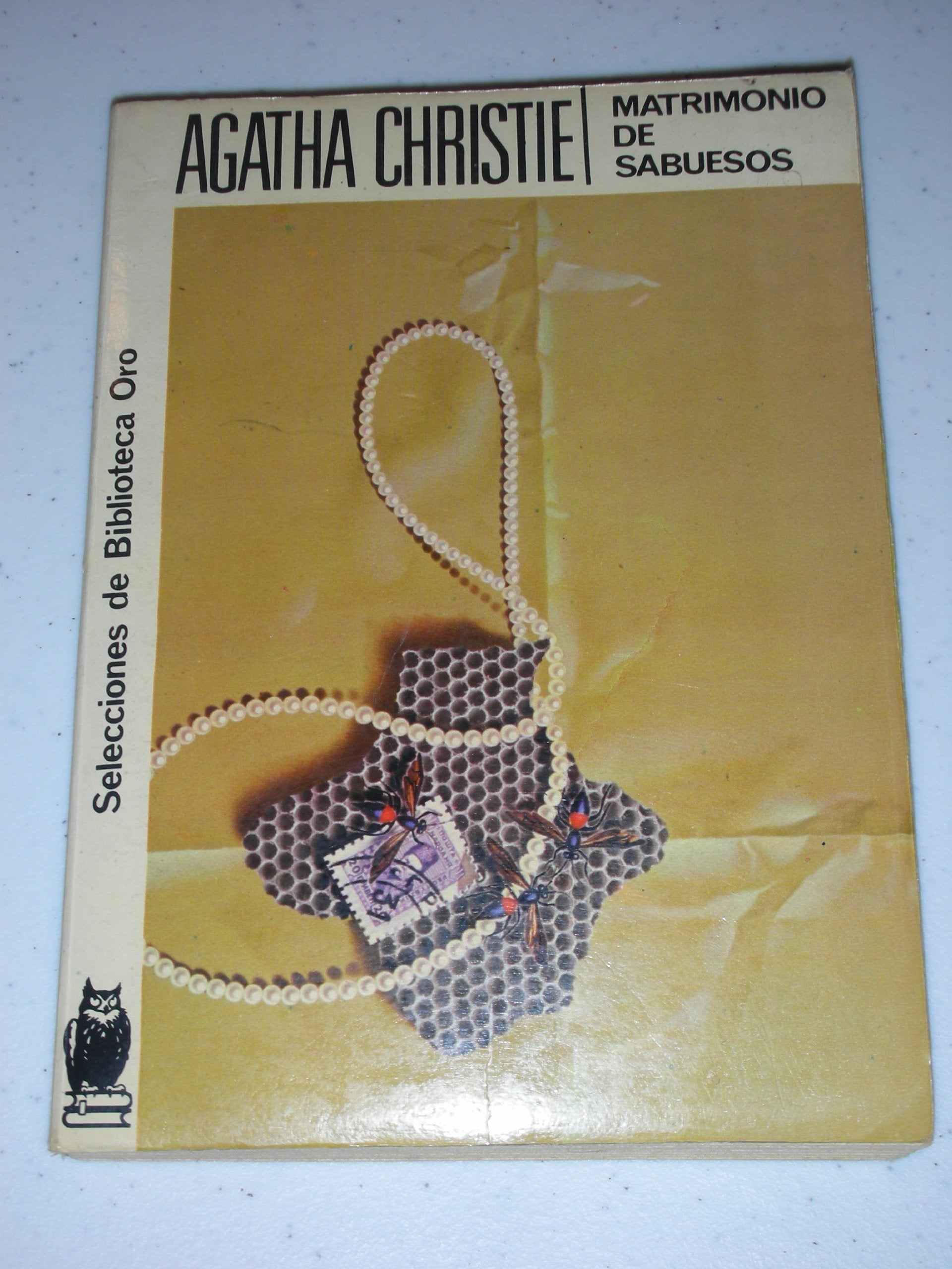 MATRIMONIO DE SABUESOS Books