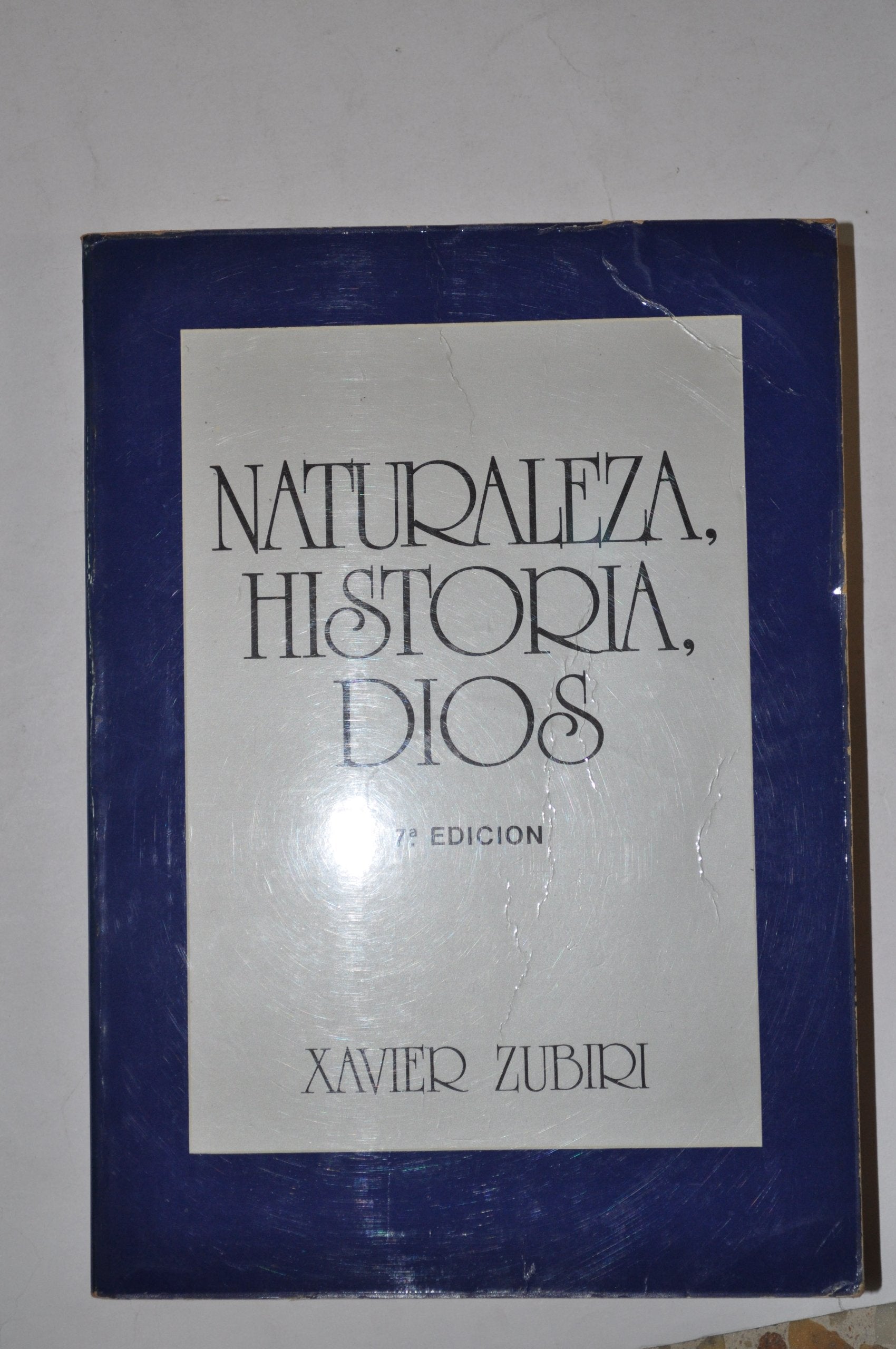 Naturaleza, historia, Dios Books