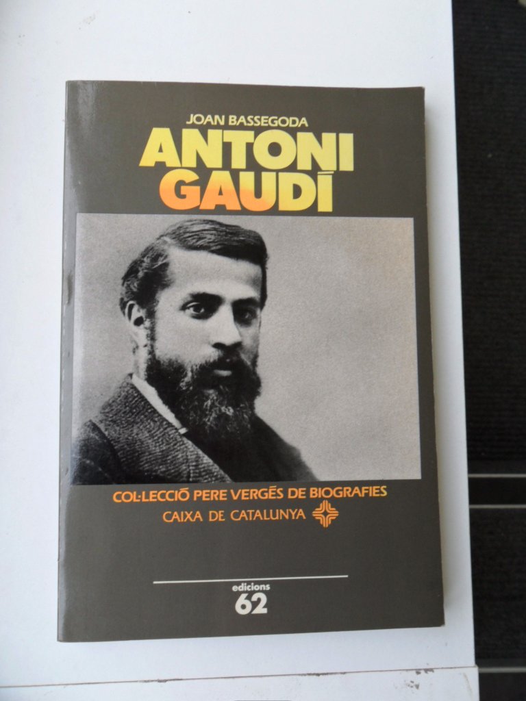 Antoni Gaudí (PERE VERGES DE BIOGRAFIES, Band 38) Books
