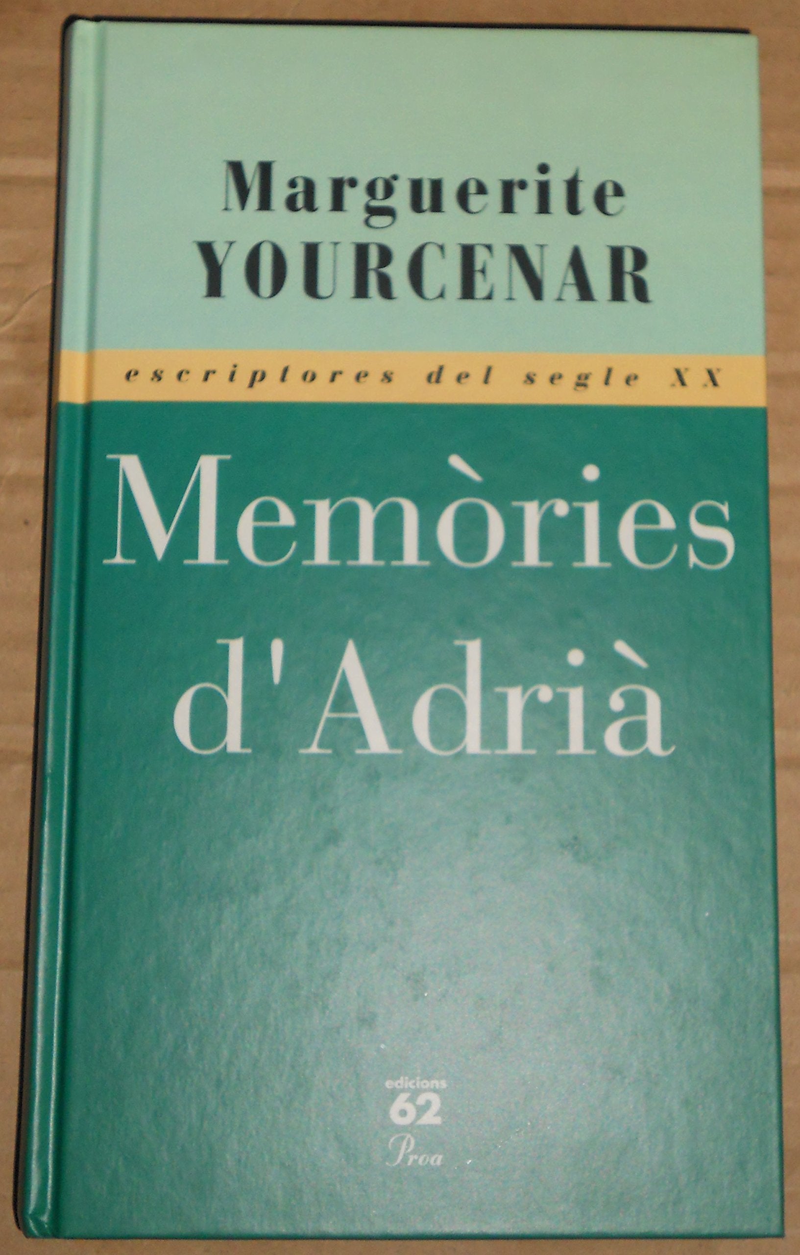 Memòries d'Adrià book