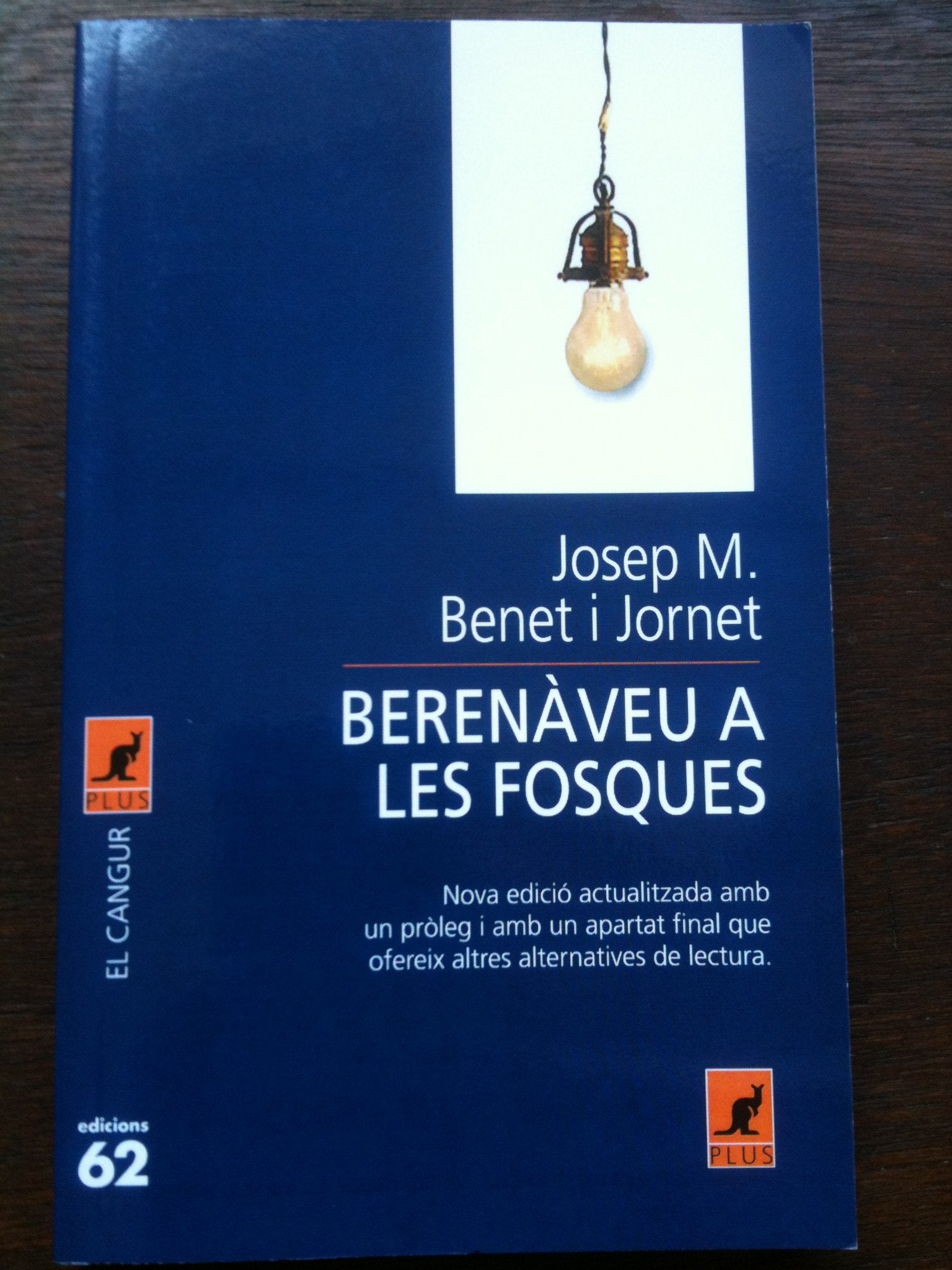 Berenàveu a les fosques (El Cangur) Novels & Short Stories