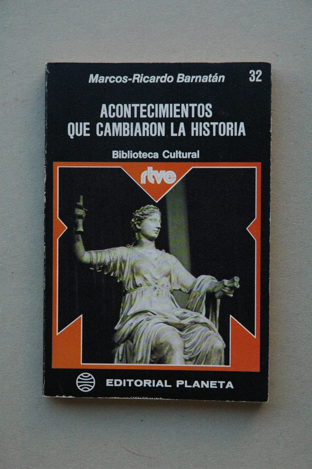 ACONTECIMIENTOS QUE CAMBIARON LA HISTORIA Books